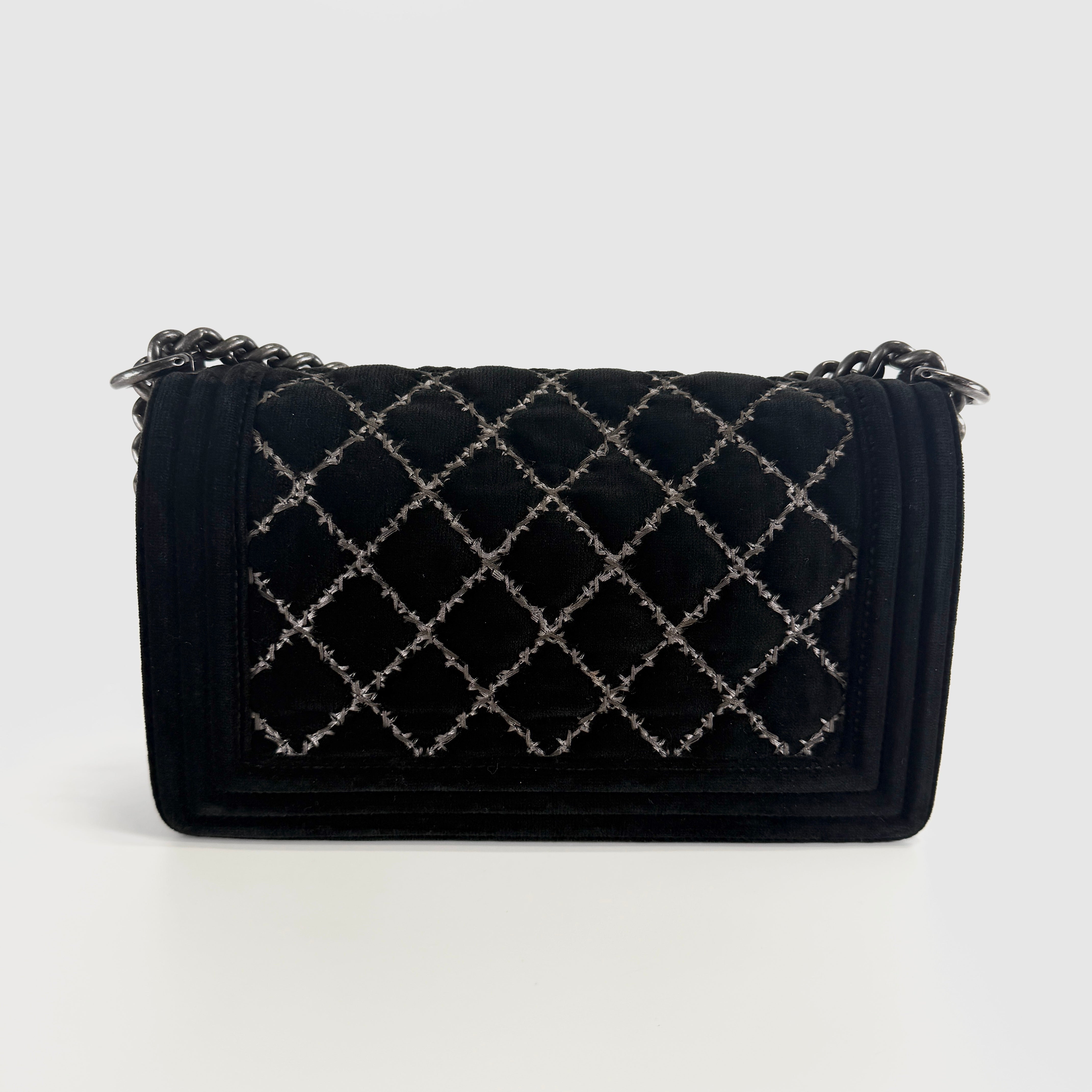 2606 secondhand CHANEL Boy 25 Velour Chain Shoulder Bag black gun metallic metal fittings 19944766 19