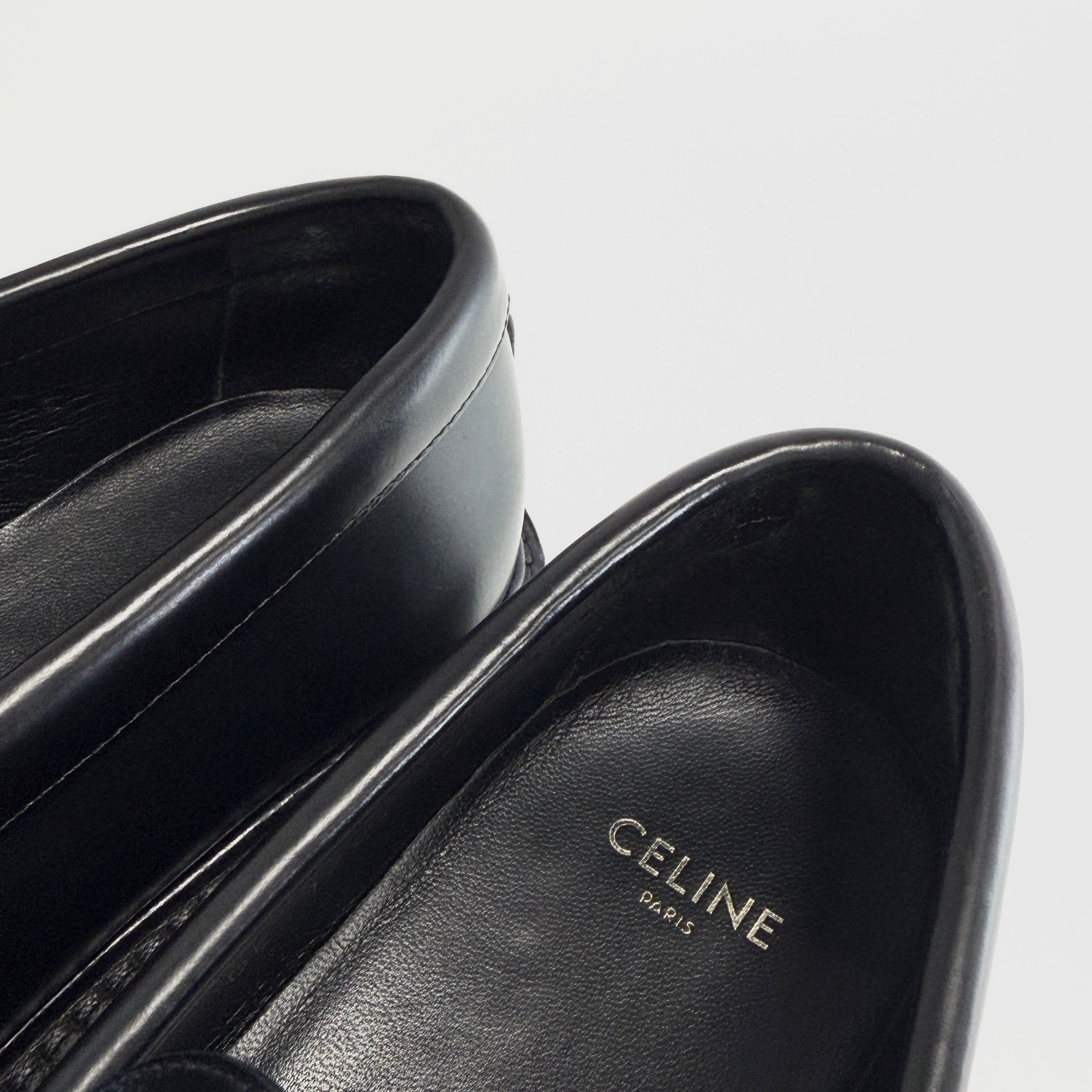2604 secondhand CELINE Galle De leather Loafers 36 Women's black DE1202 Triomphe chain fringe rubber insole