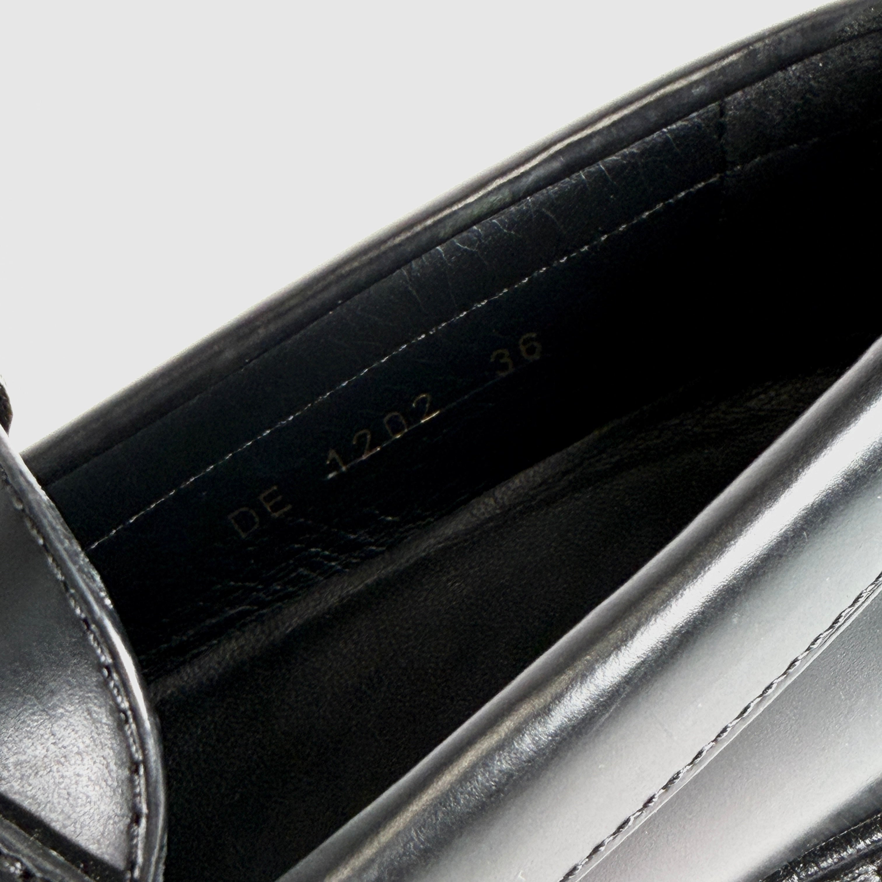 2604 secondhand CELINE Galle De leather Loafers 36 Women's black DE1202 Triomphe chain fringe rubber insole