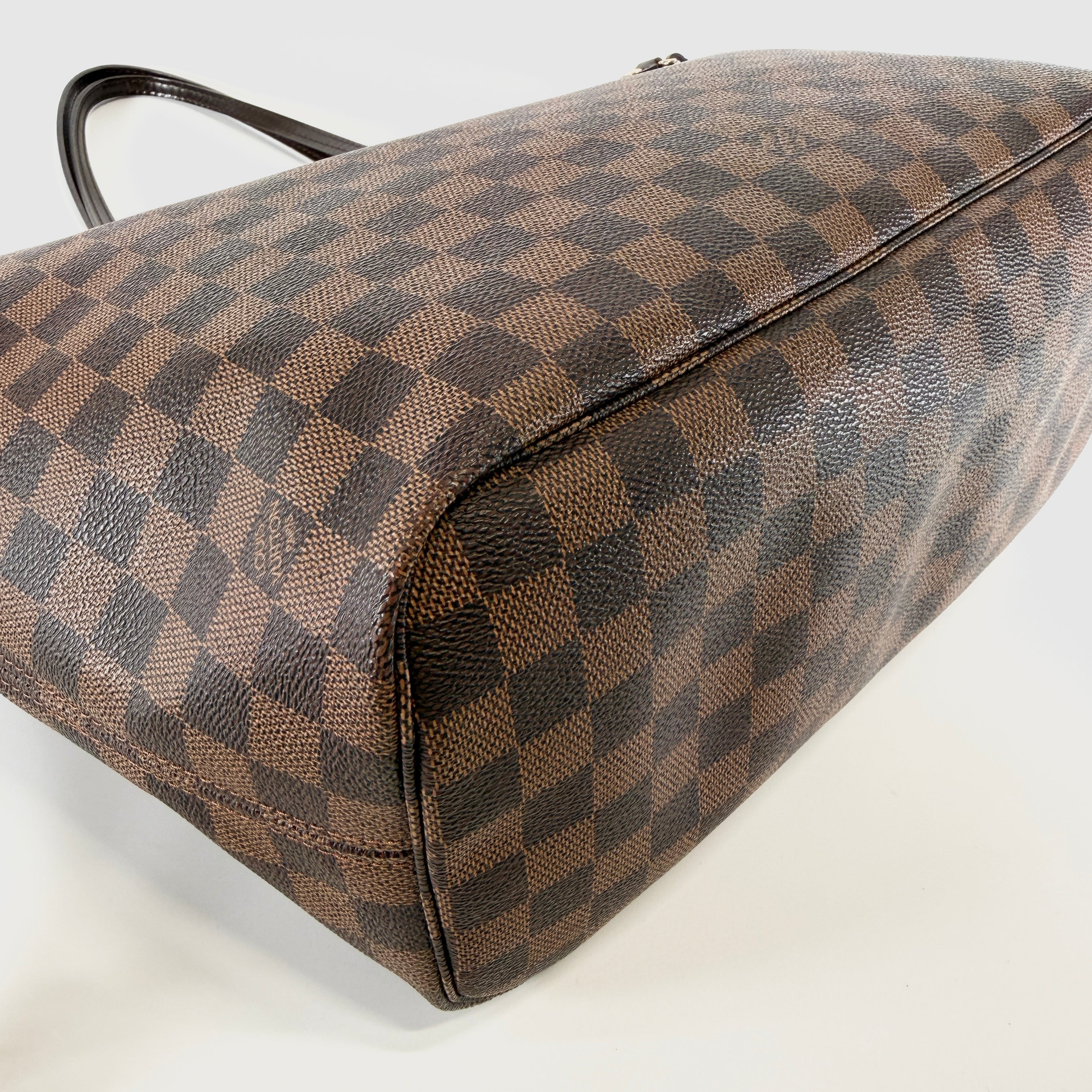 2606 secondhand LV Damier Neverfull MM