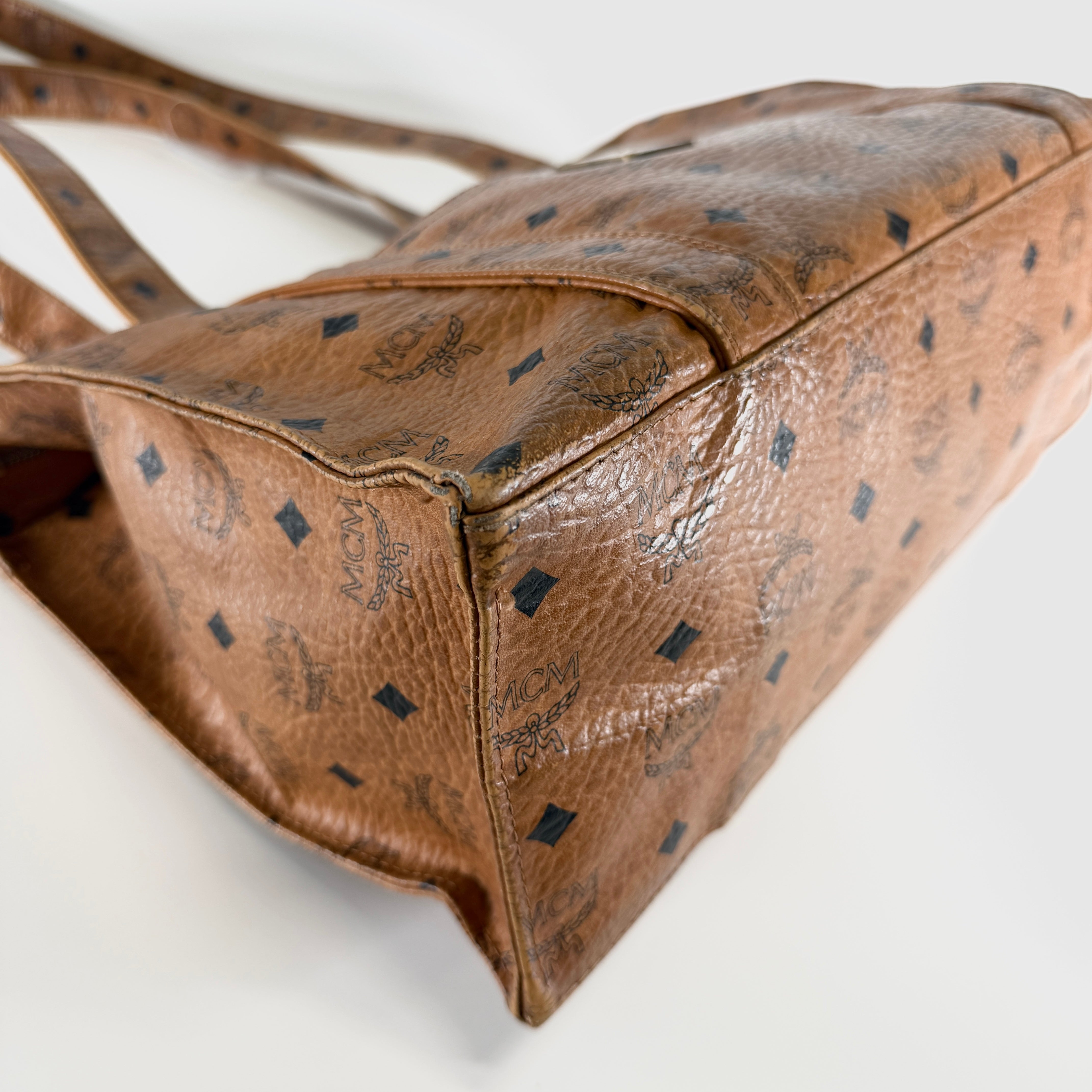 2606 secondhand MCM Visetos Tote Bag