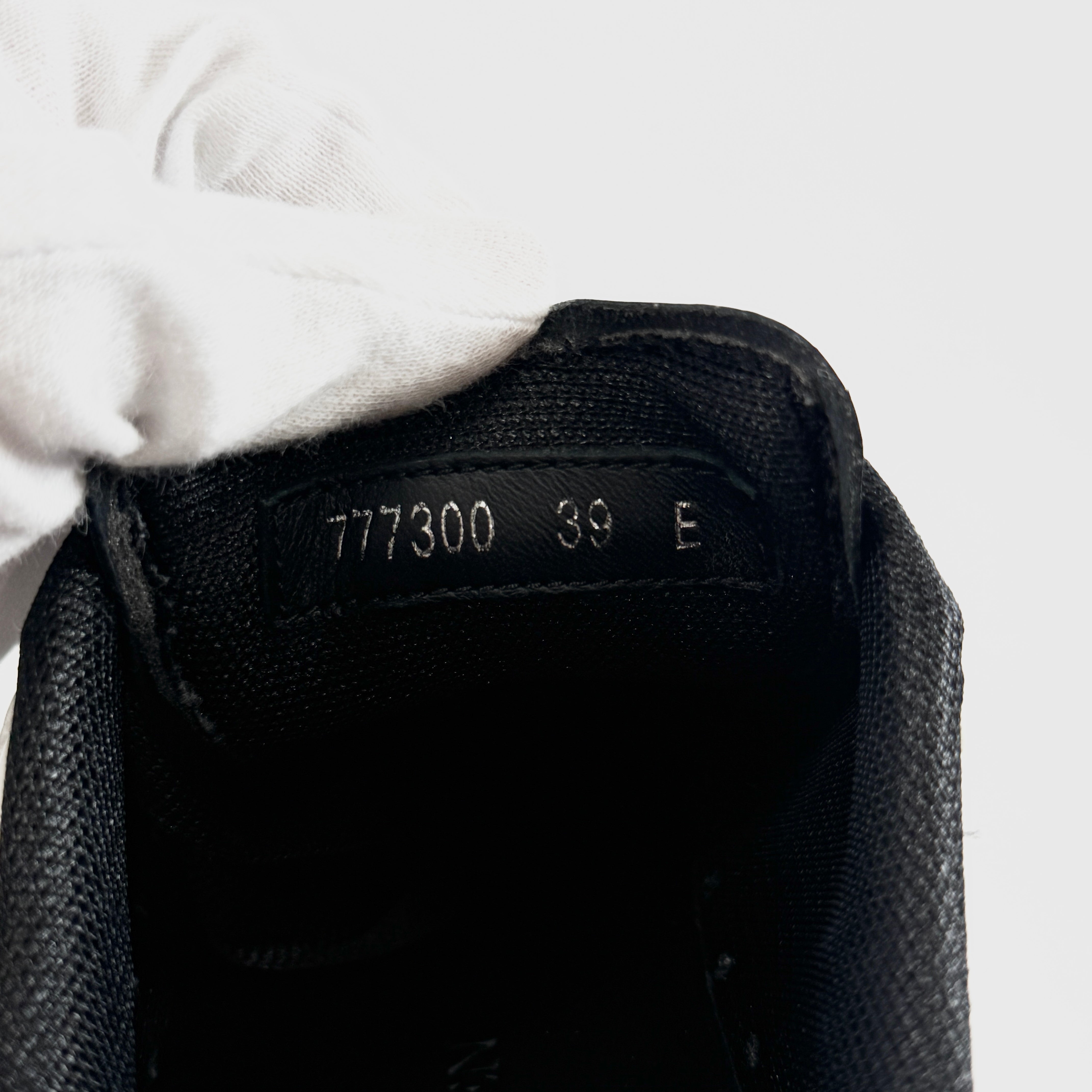 2605 secondhand Alexander McQueen Sun leather sneakers 39 unisex black × white 777300