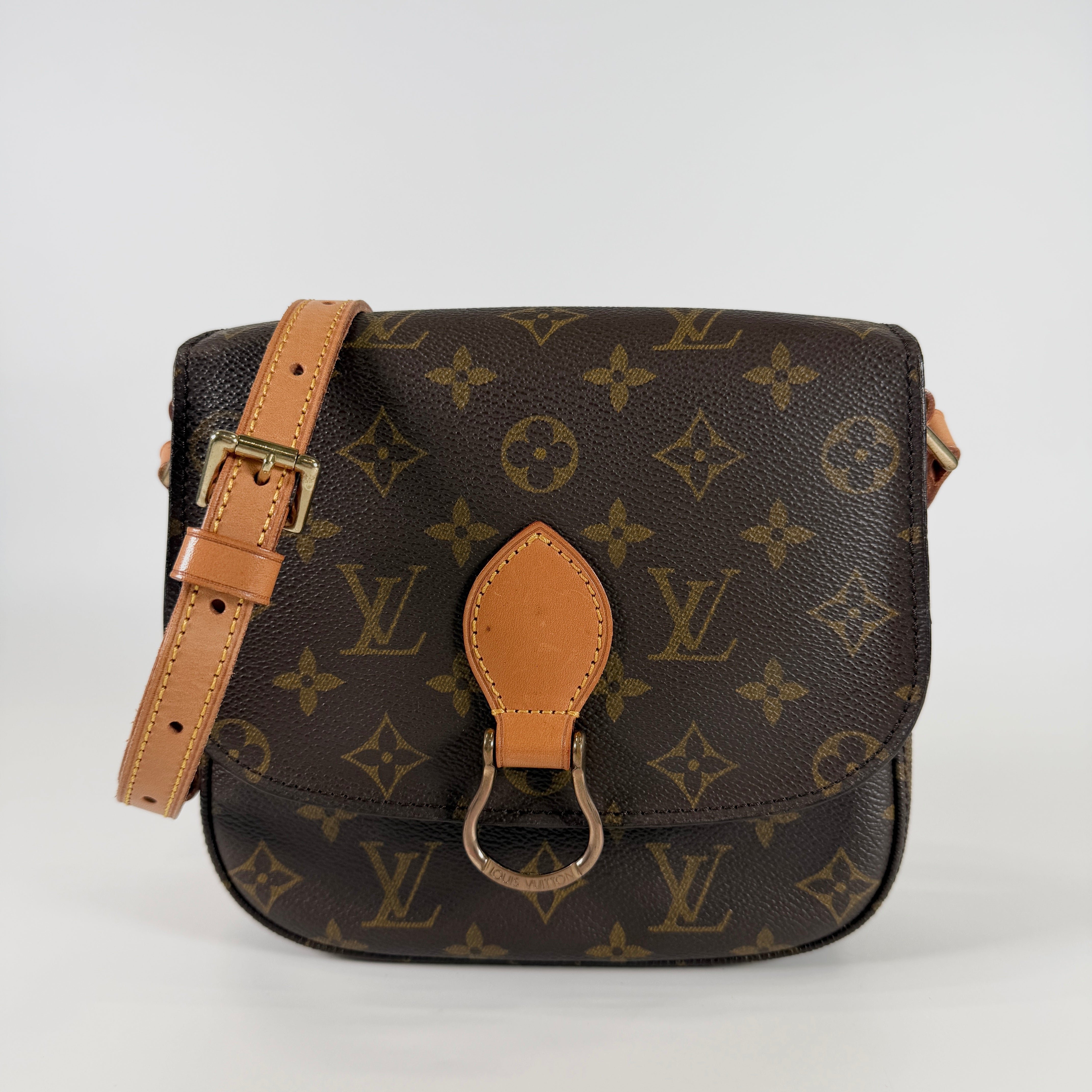 2606 secondhand LV Monogram Saint Cloud LP1902