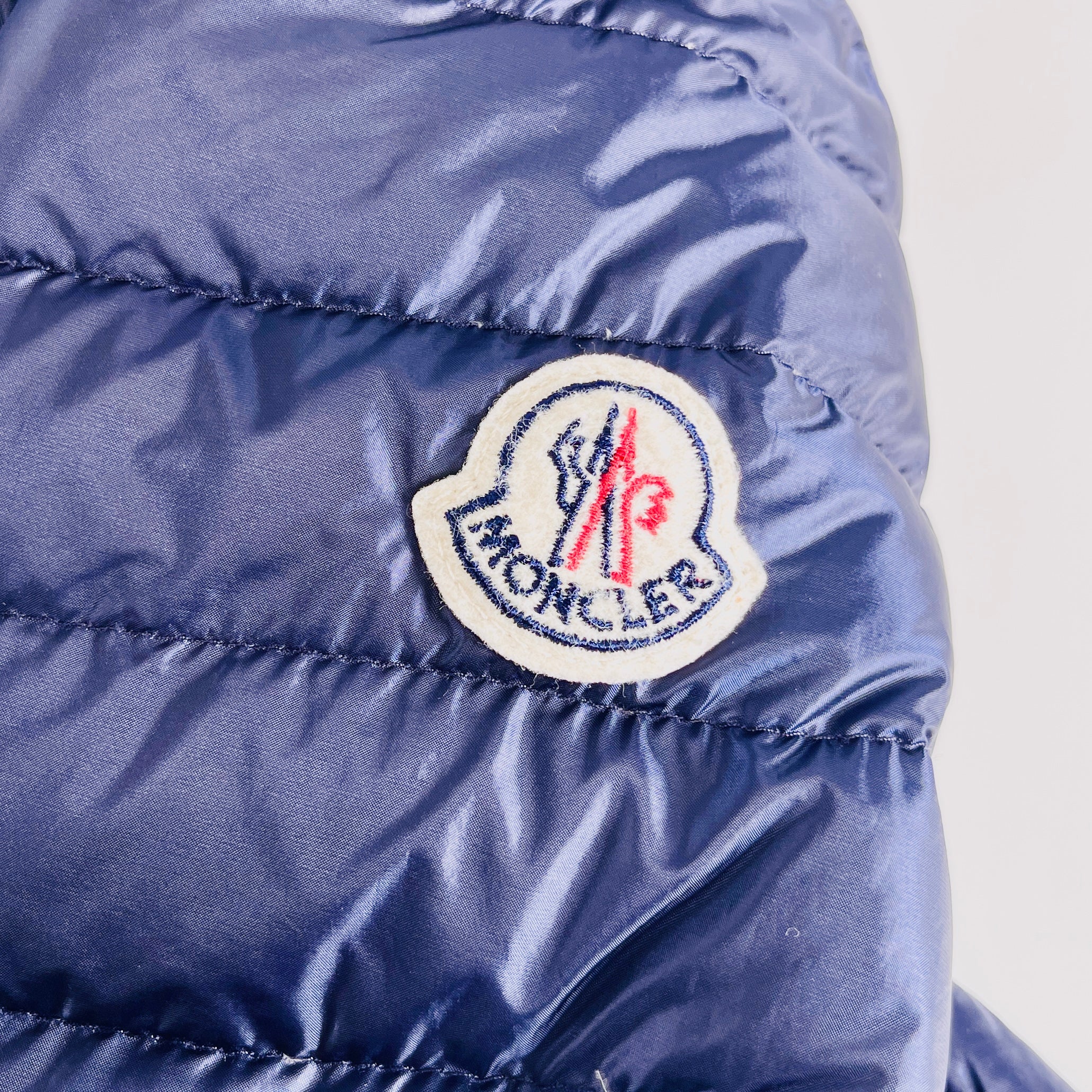 2603 secondhand MONCLER BARBEL 15 year nylon down coat Navy
