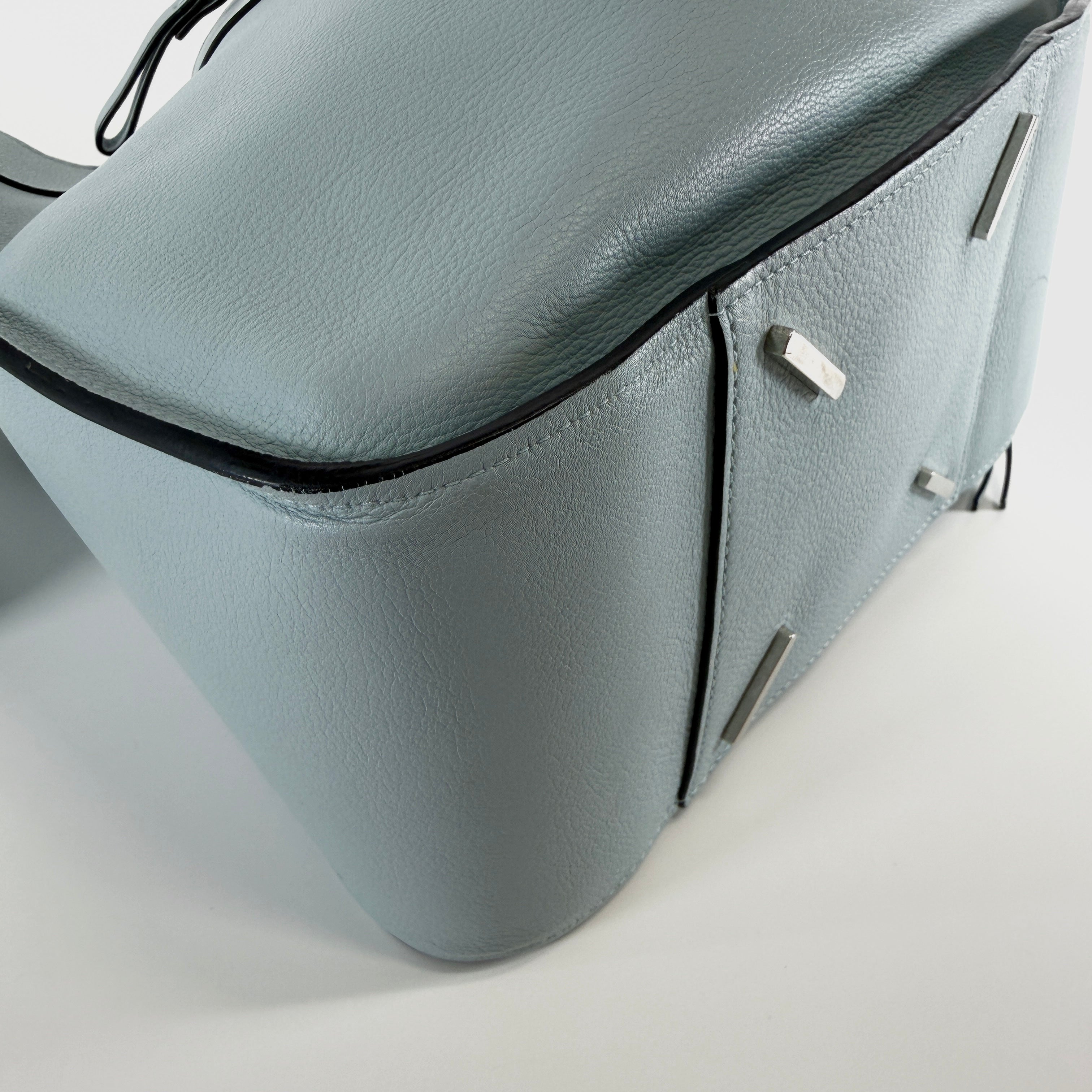 2604 secondhand LOEWE bag hammock Small Light blue / rain leather