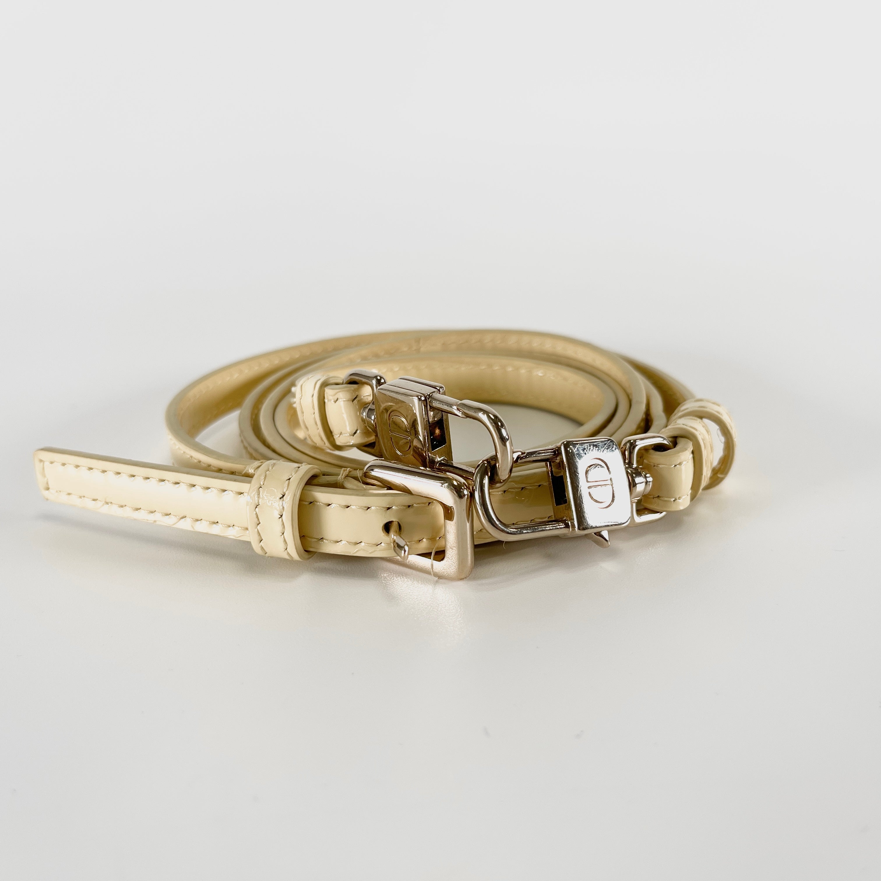 2605 secondhand CD Micro Lady Dior Vanity