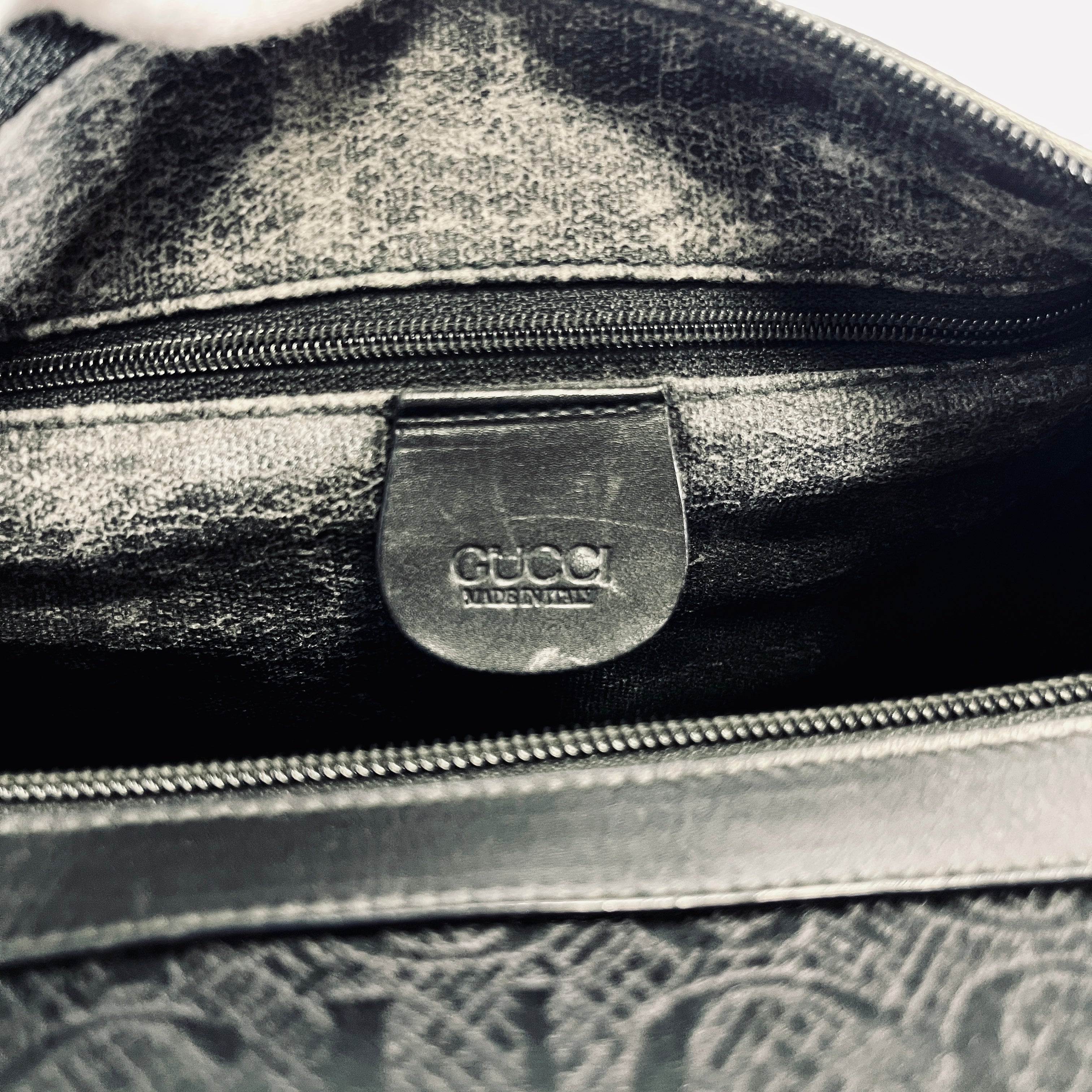 2605 secondhand GUCCI Boston bag
