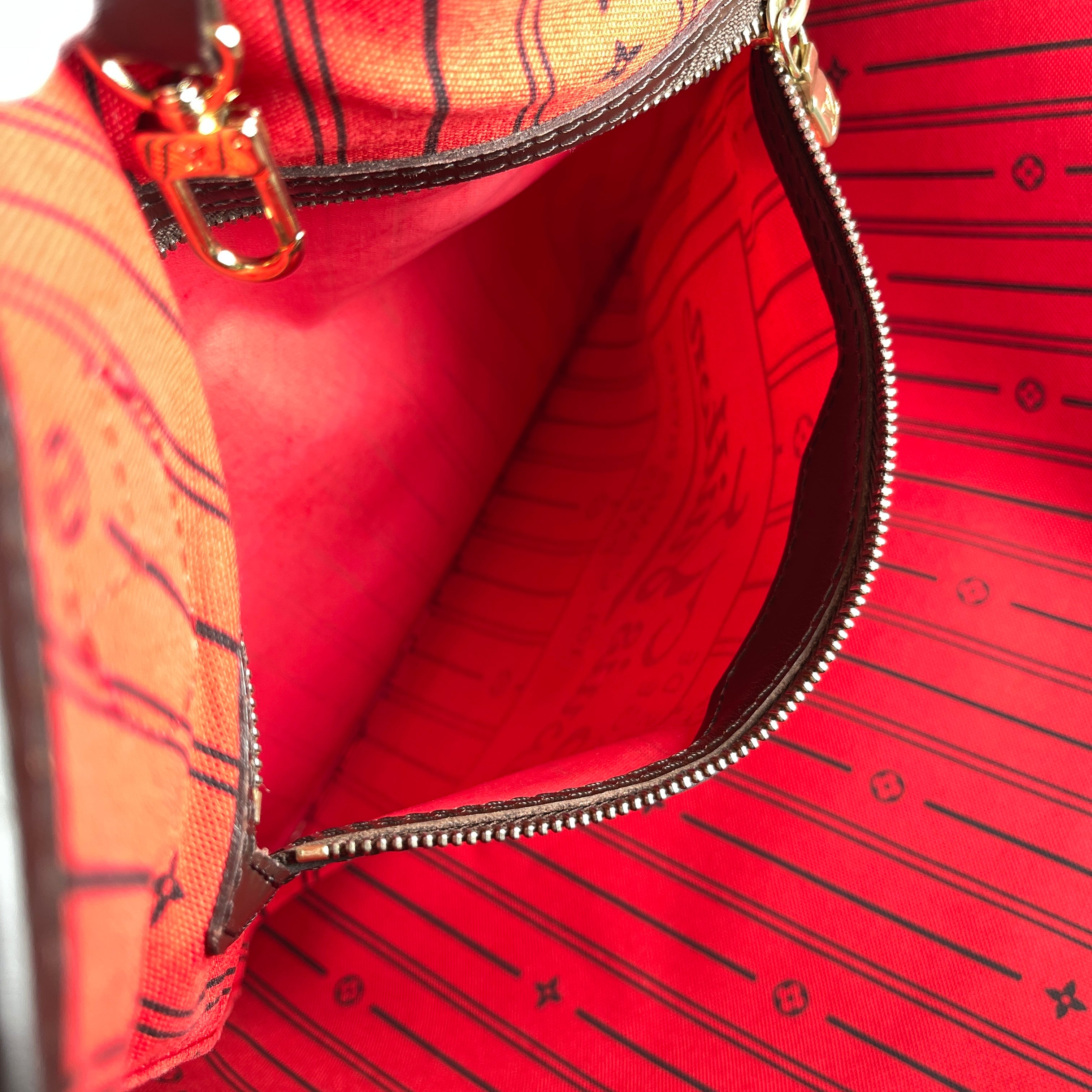 2605 secondhand LV Neverfull