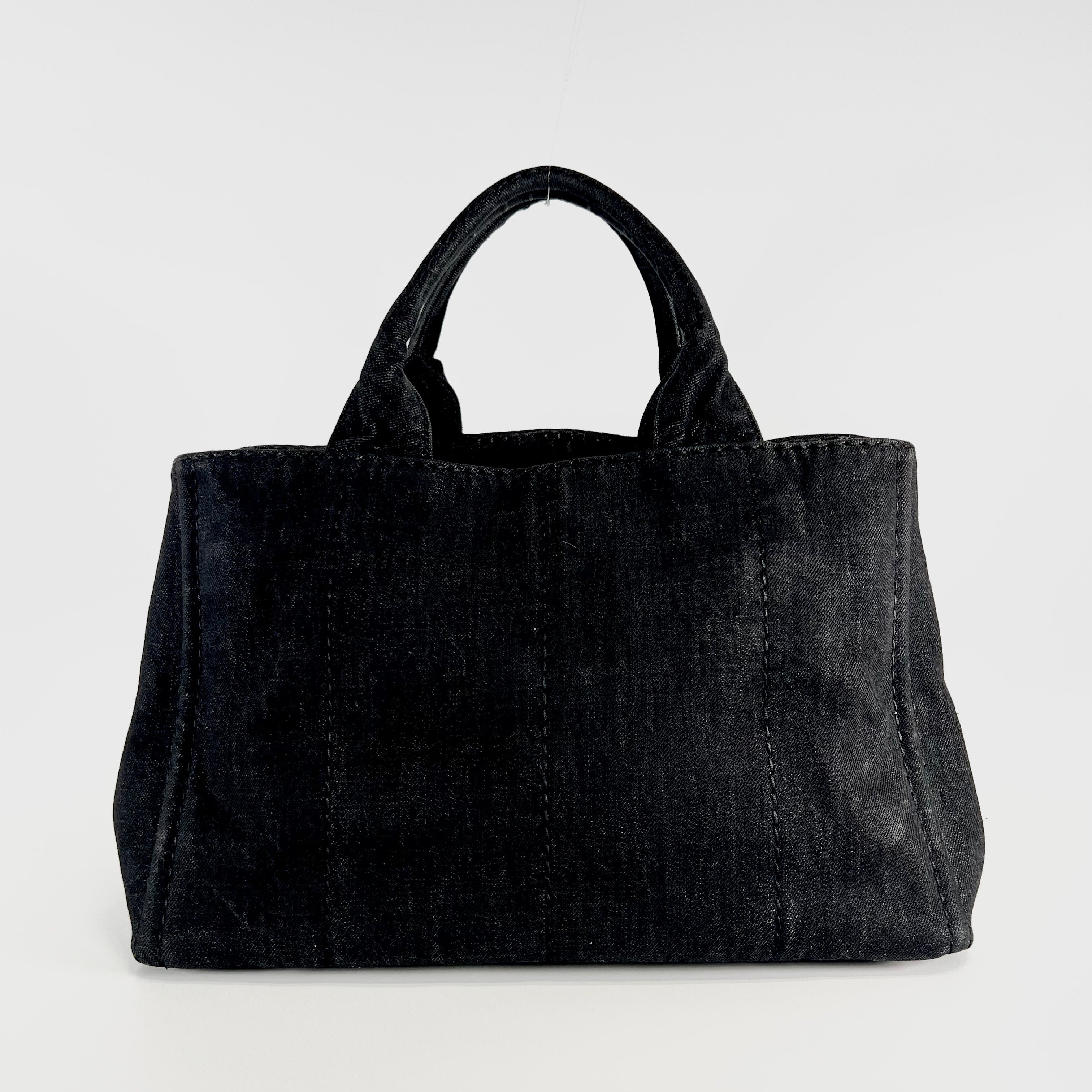 2605 secondhand Prada Canapa Tote
