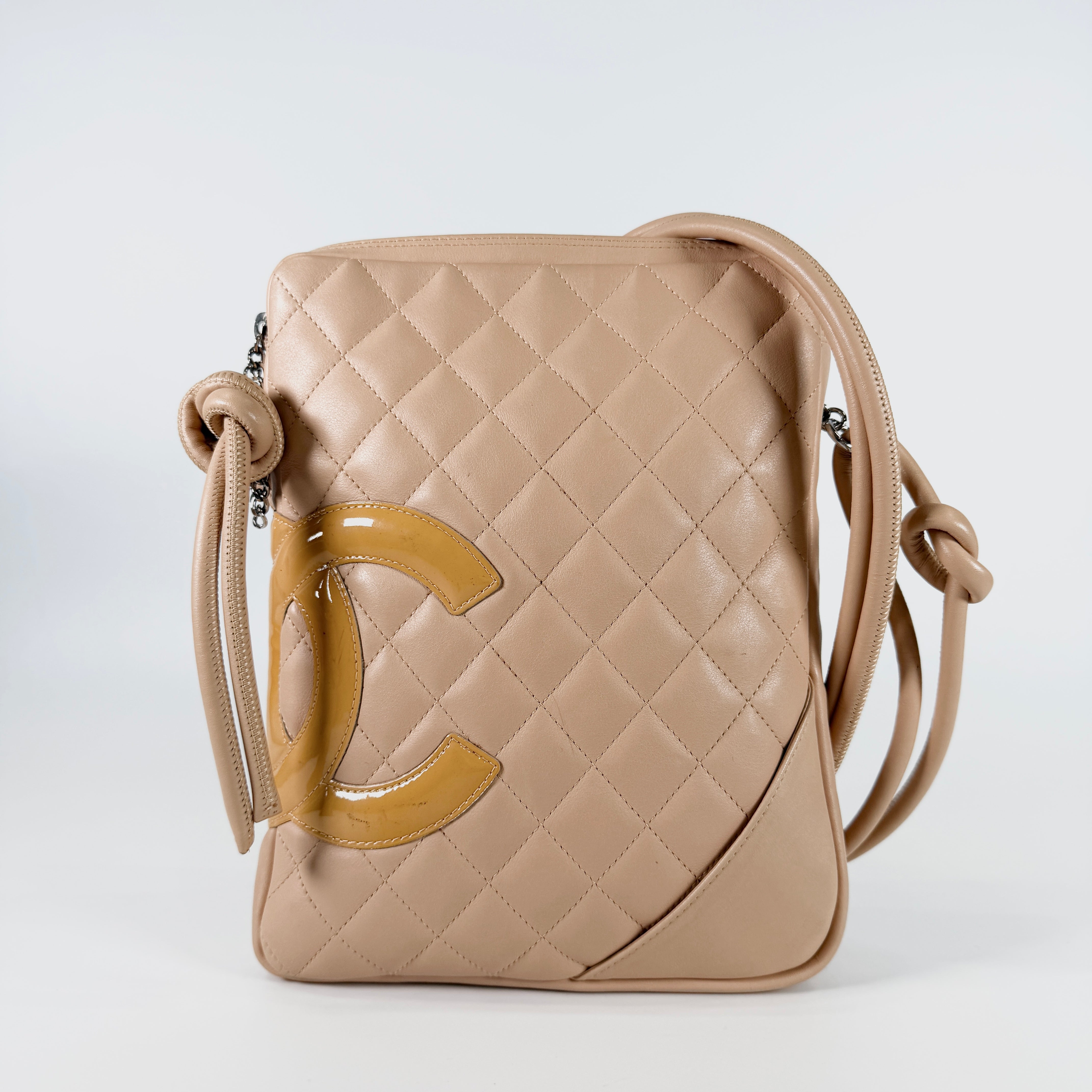 2605 secondhand CHANEL Shoulder bag + O