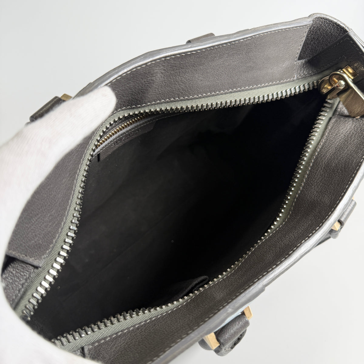 2606 secondhand GIVENCHY Tote strap