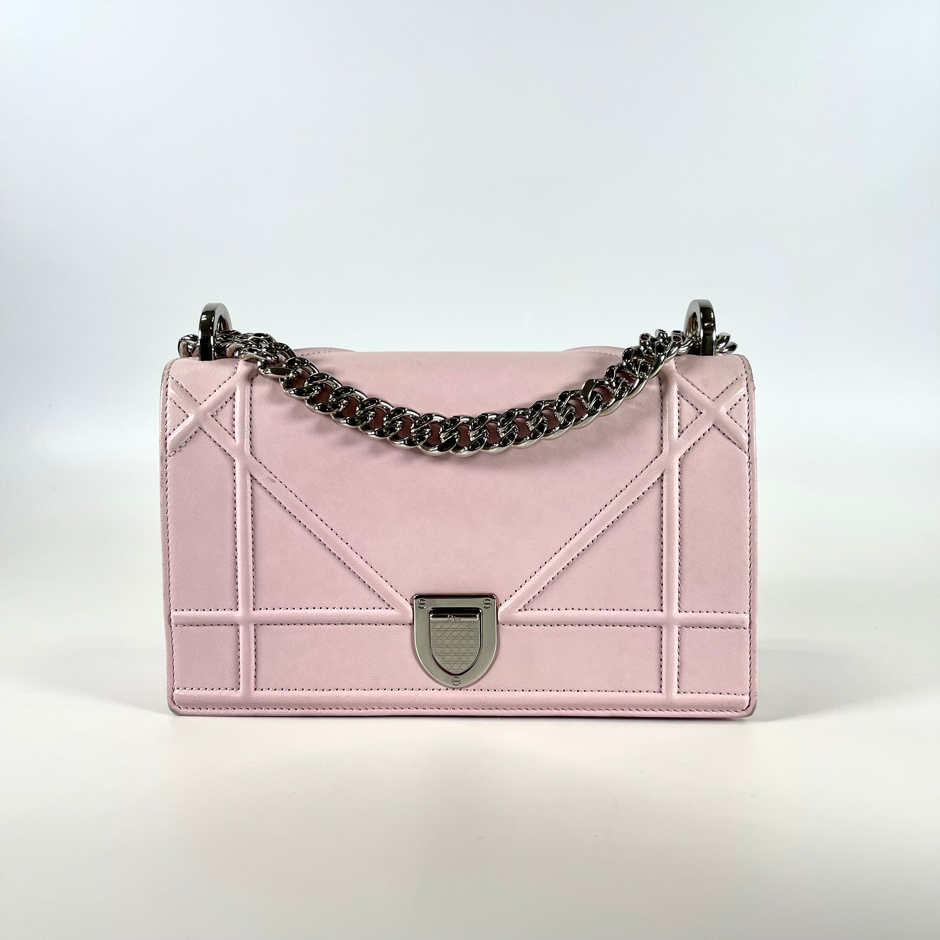 2601 secondhand ChristianDior Diorama leather pink