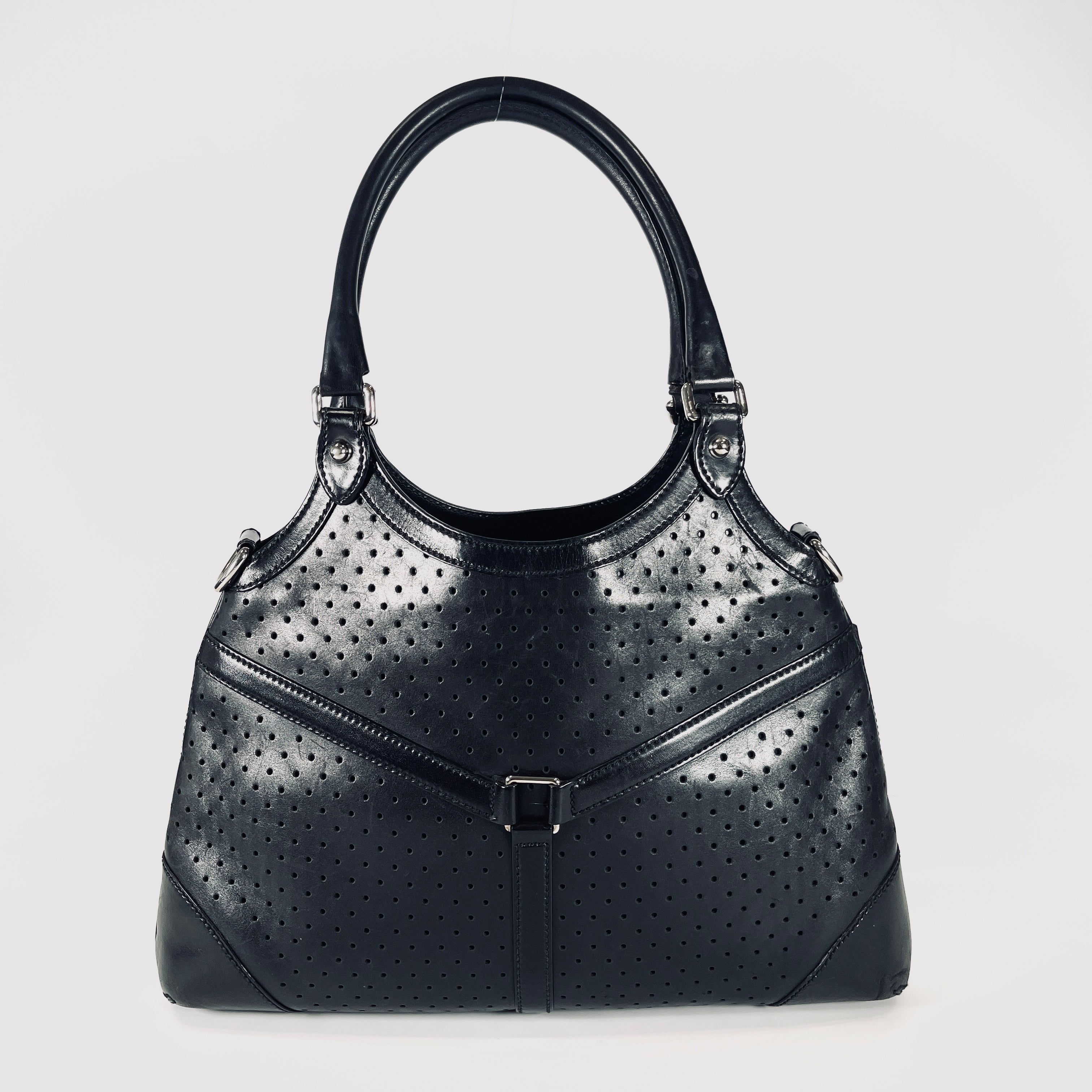 2605 secondhand GUCCI hand bag