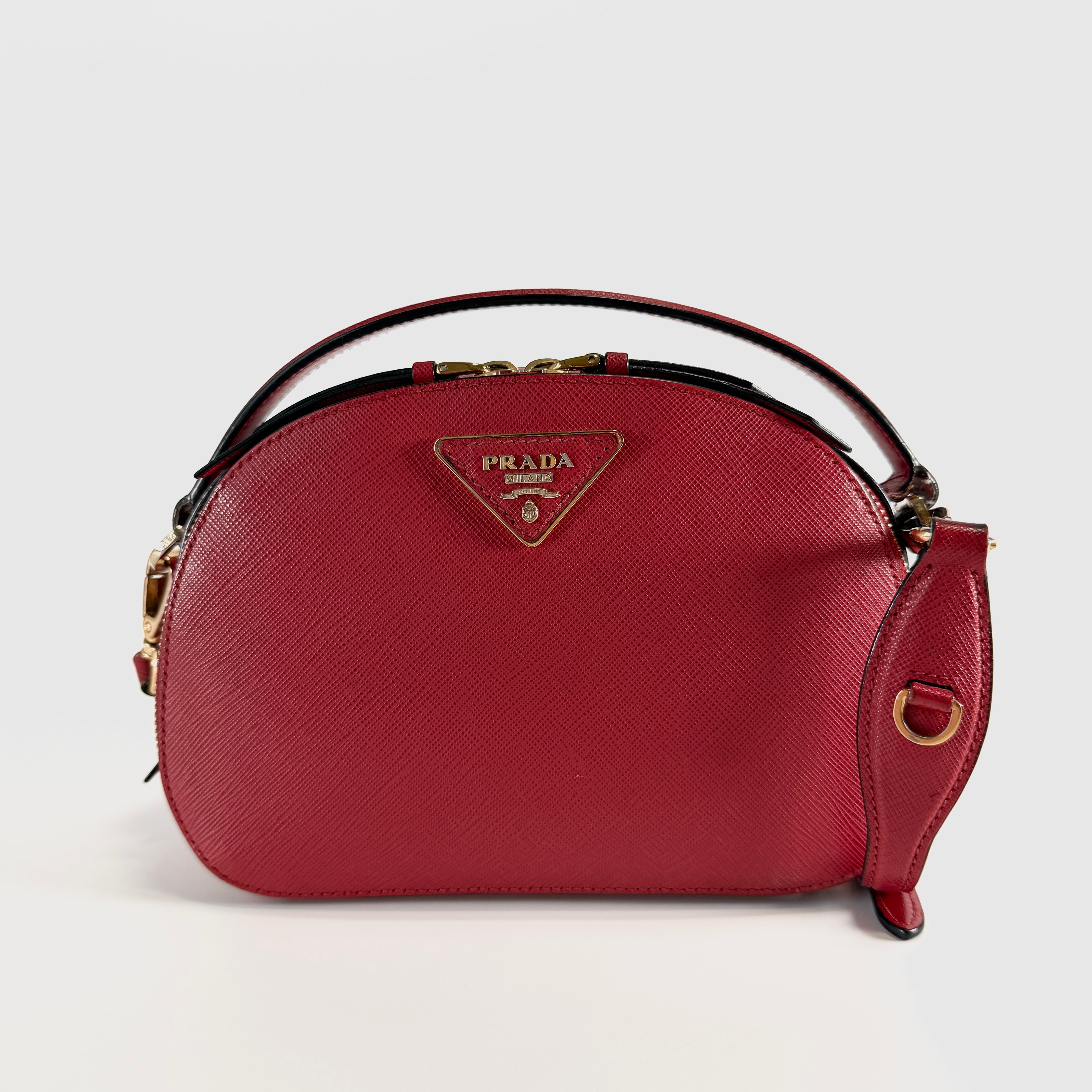 2607 secondhand PRADA mini shoulder Red