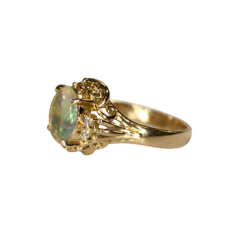 2606 secondhand K18 opal / Diamond 4.45g