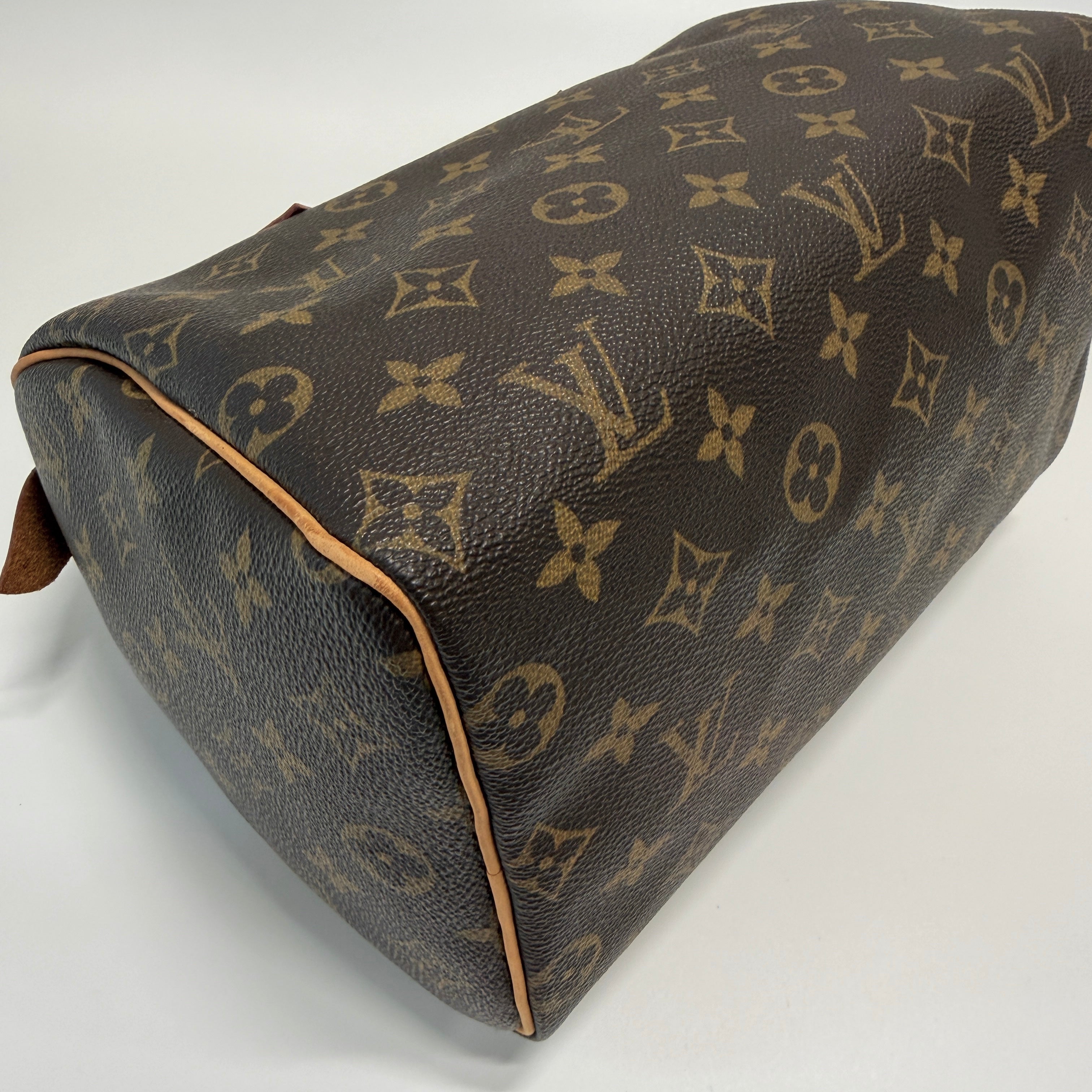2606 secondhand LV Monogram Speedy 25