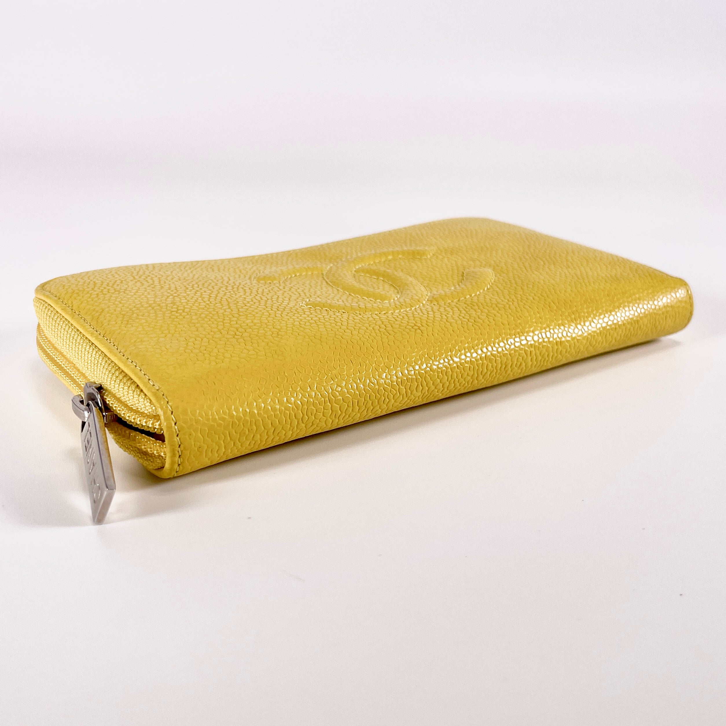 2603 secondhand CHANEL Long wallet