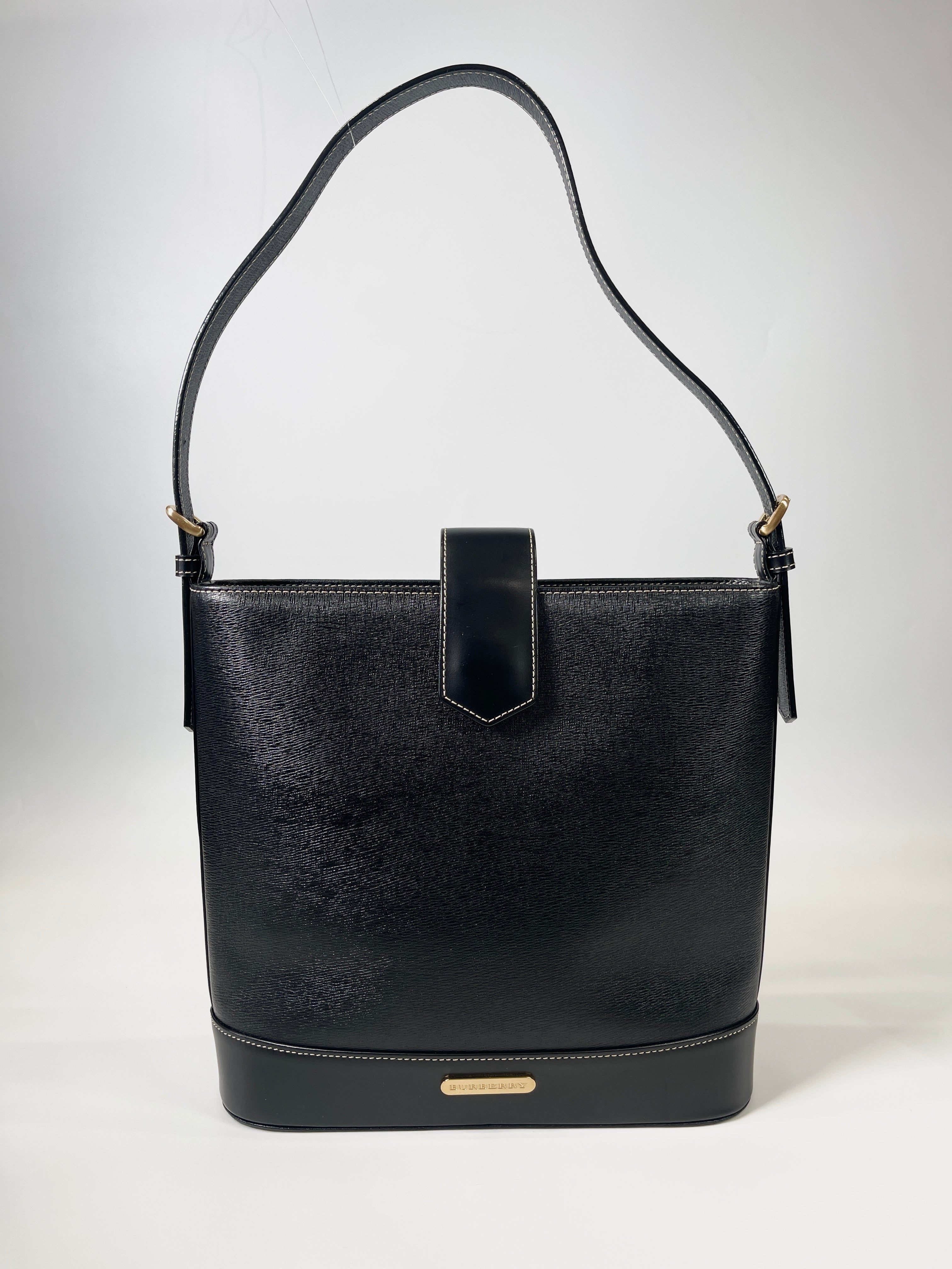 2605 secondhand BURBERRY Shoulder bag
