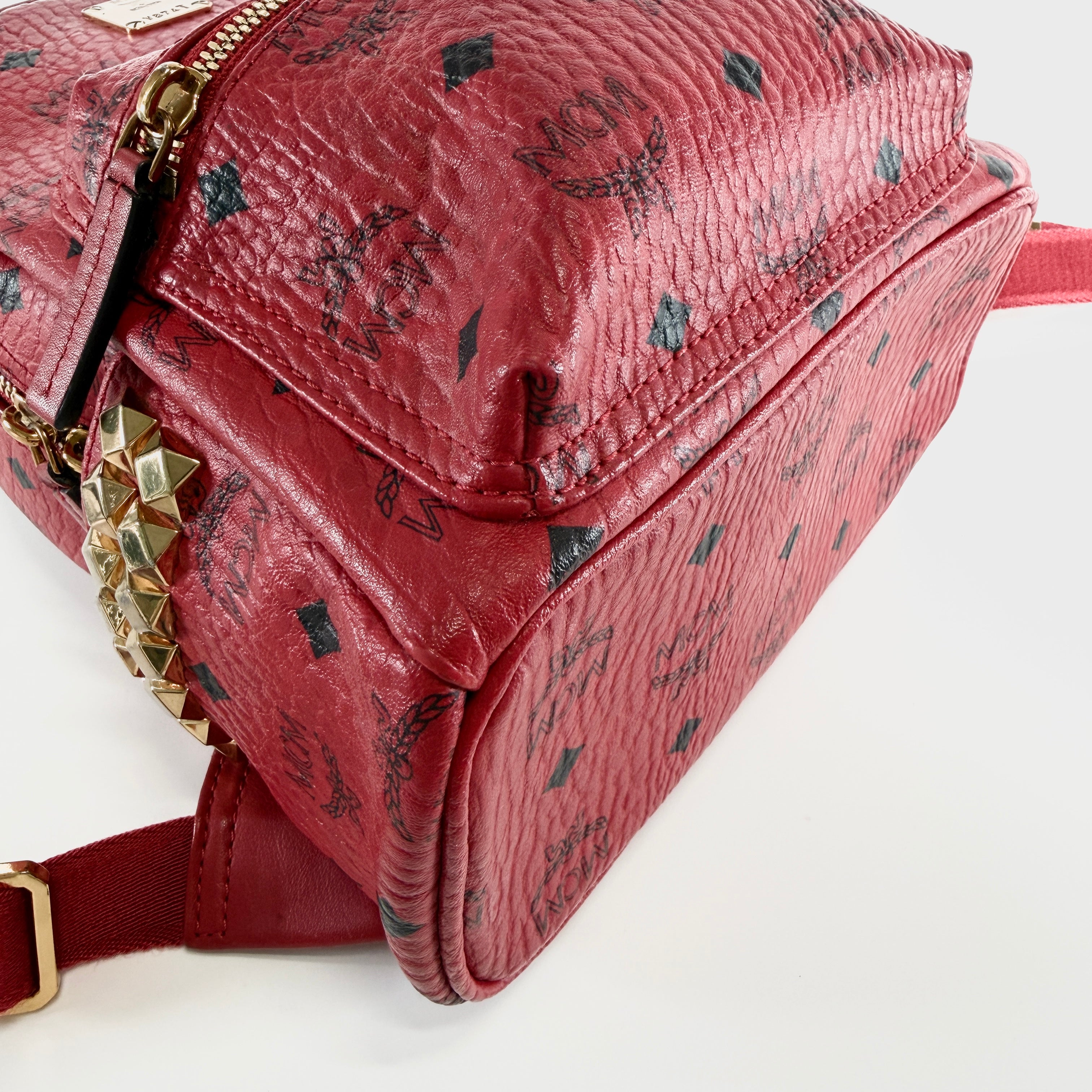 2605 secondhand MCM backpack