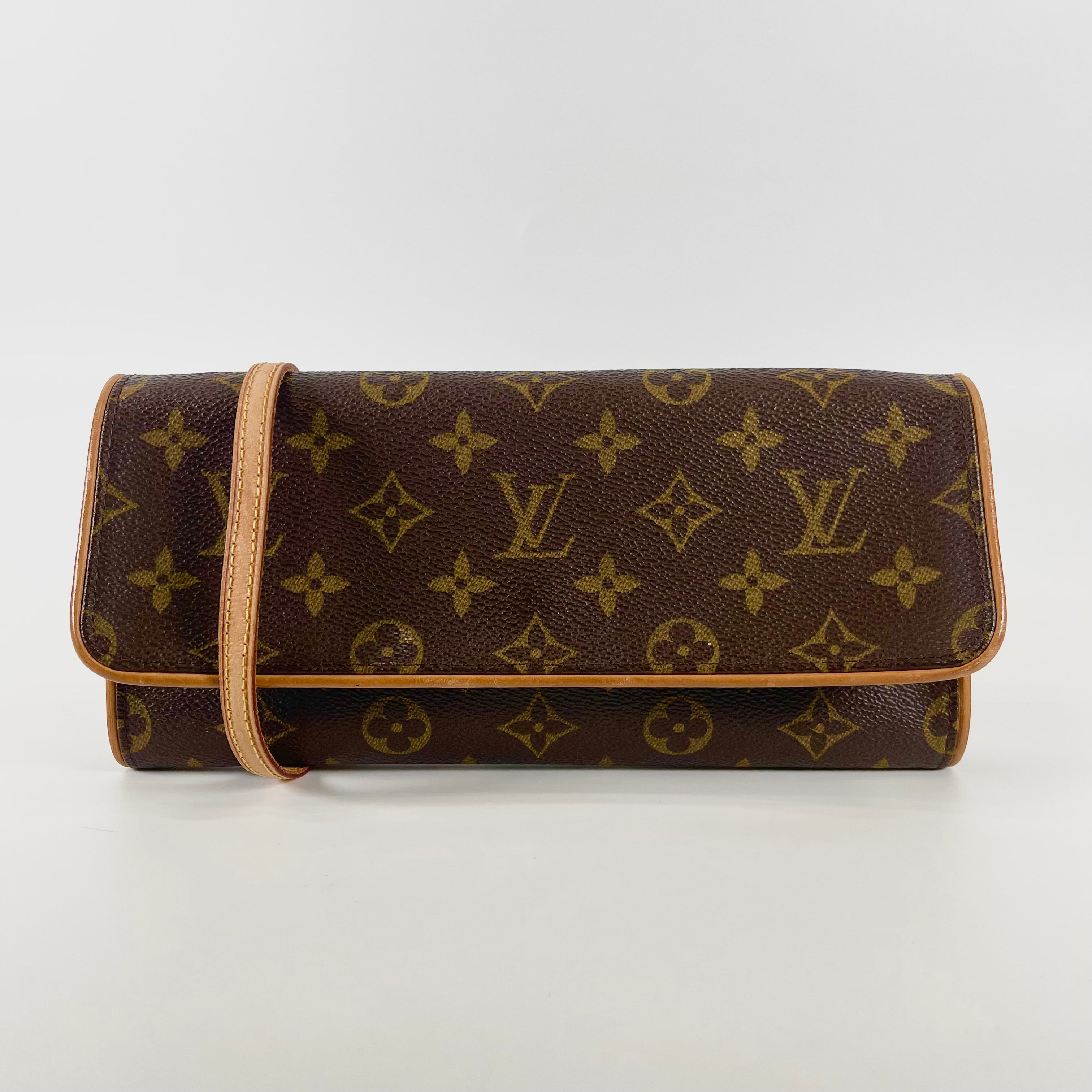 2602 secondhand LV Monogram Pochette twin GM