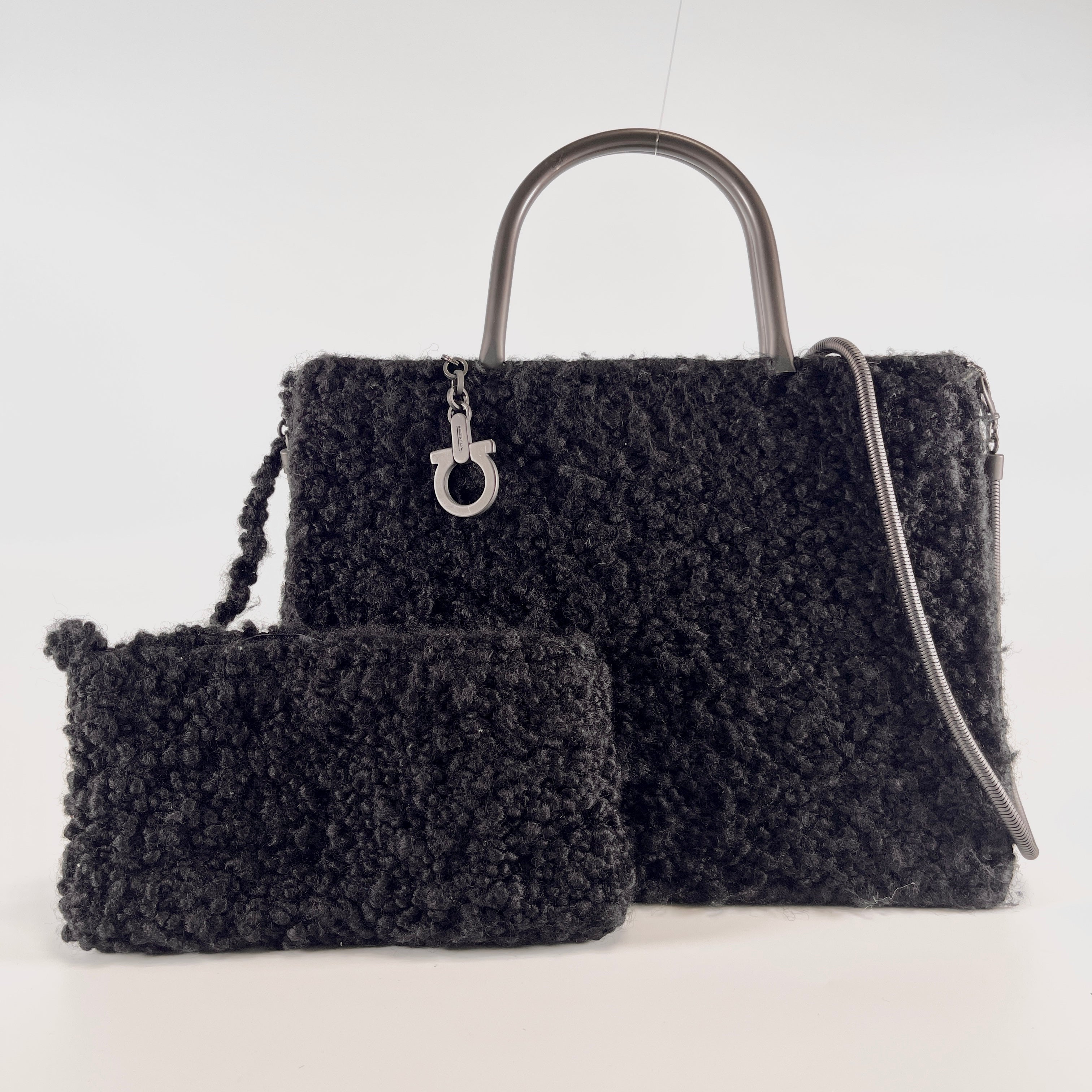 2603 secondhand Ferragamo bag / others 2WAY metal handle Gancini