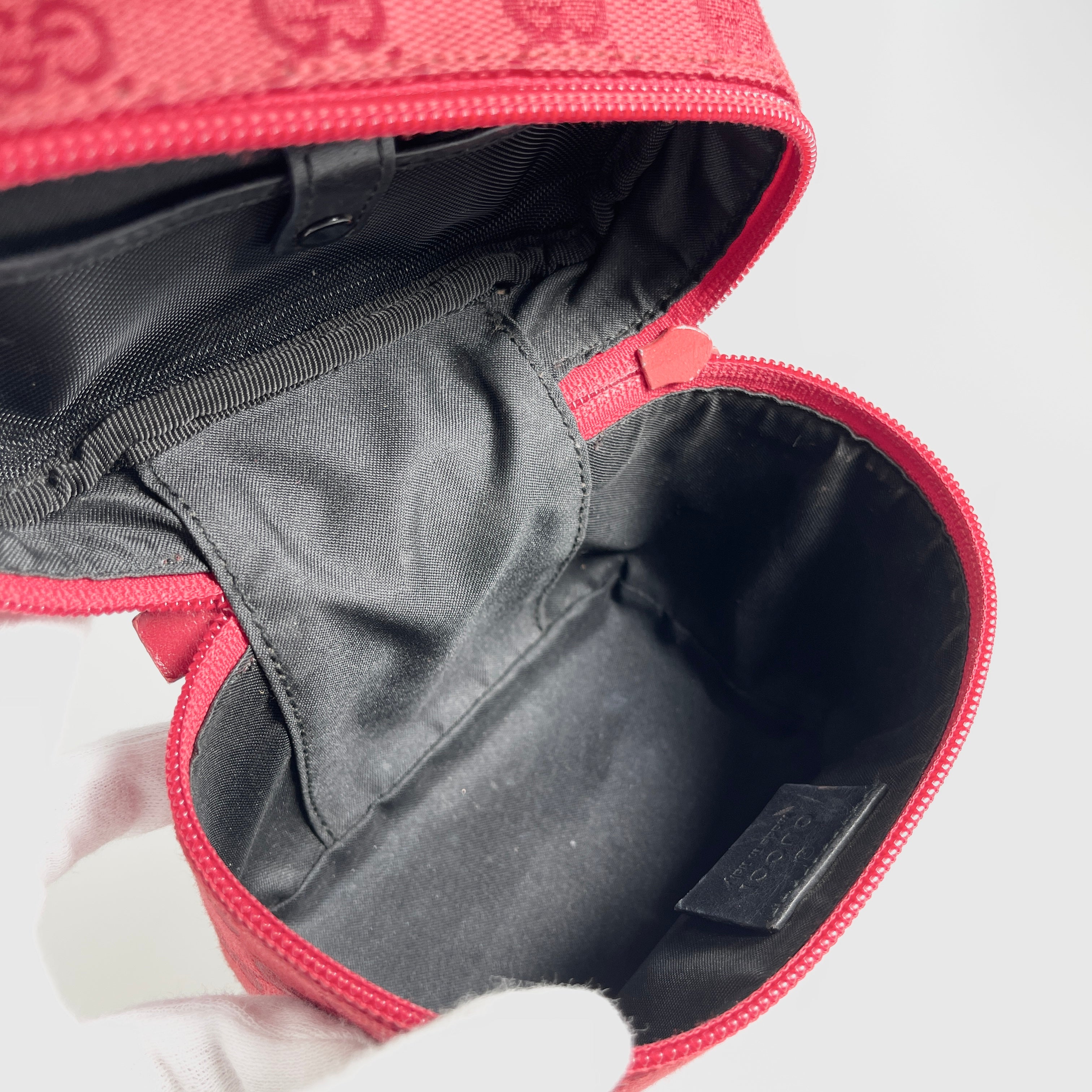 2605 secondhand GUCCI GG canvas mini Vanity