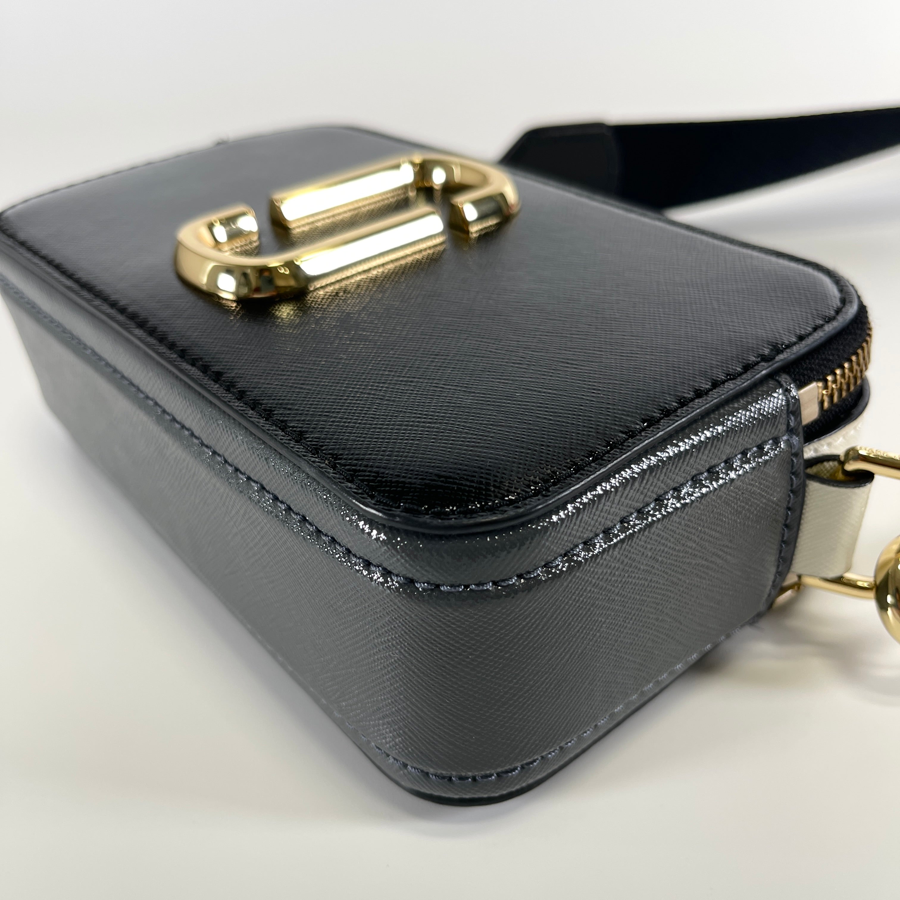 2605 secondhand MARCJACOBS snapshot Shoulder bag