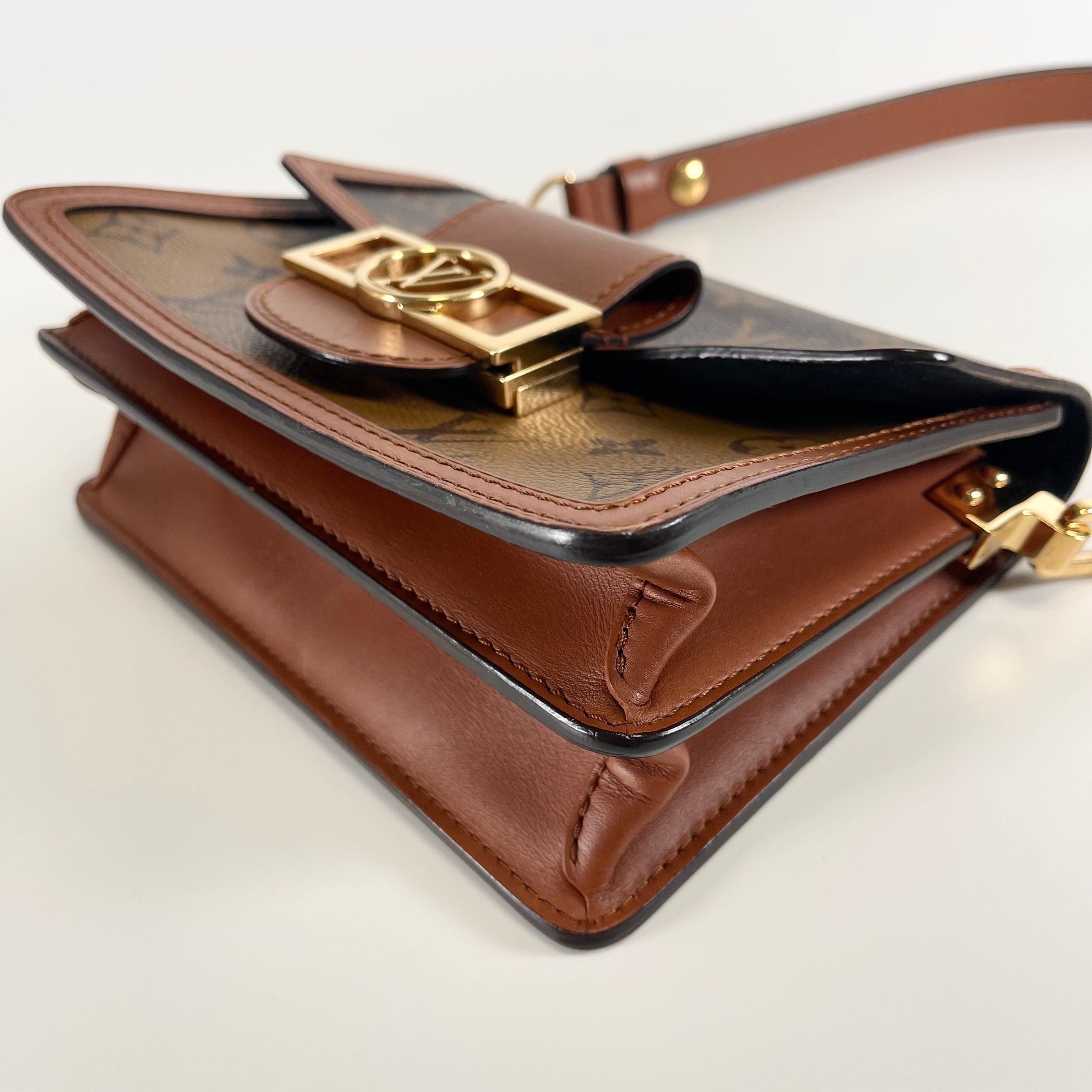 2605 secondhand LV Monogram Reverse M44580 Dauphine MINI strap