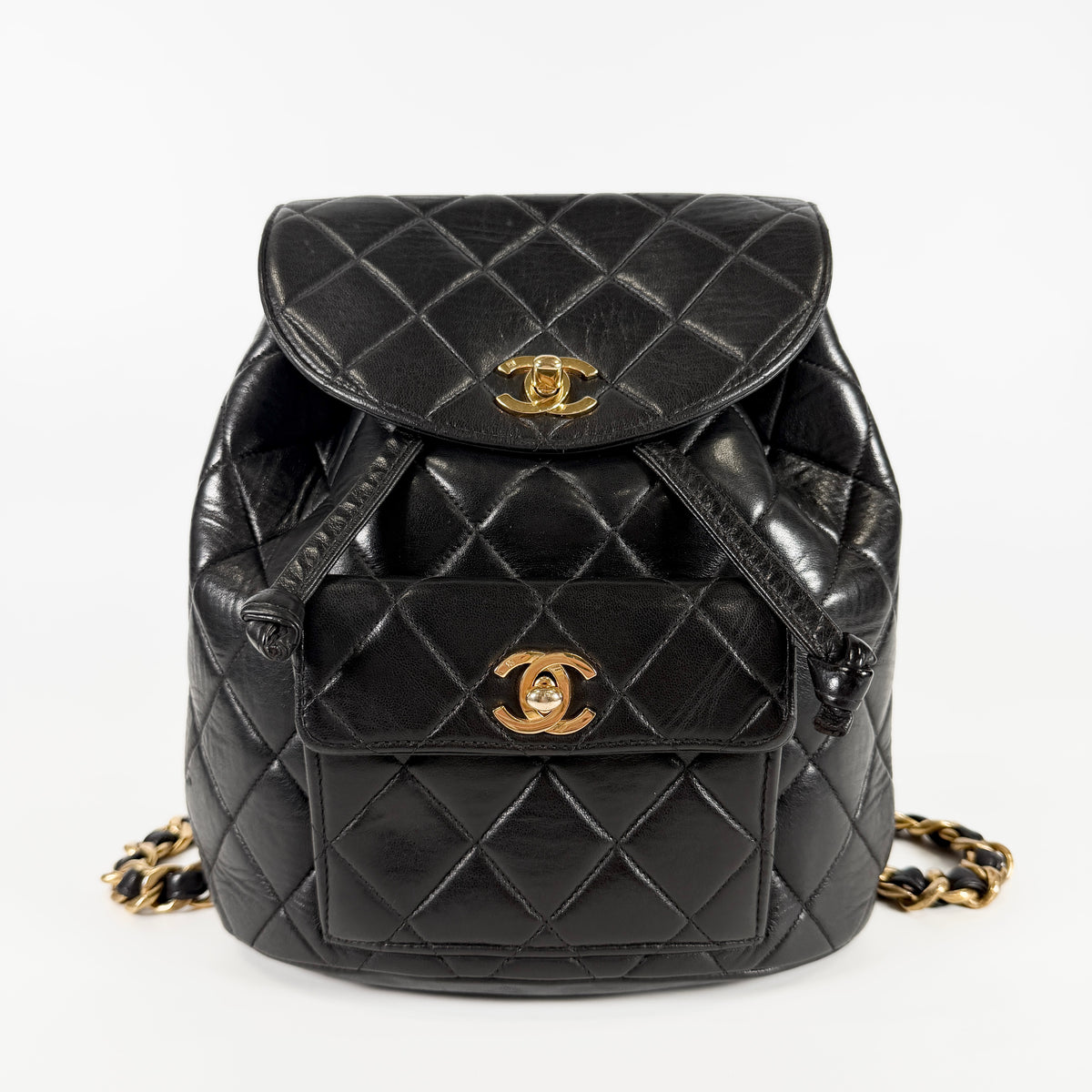 2607 secondhand CHANEL backpack