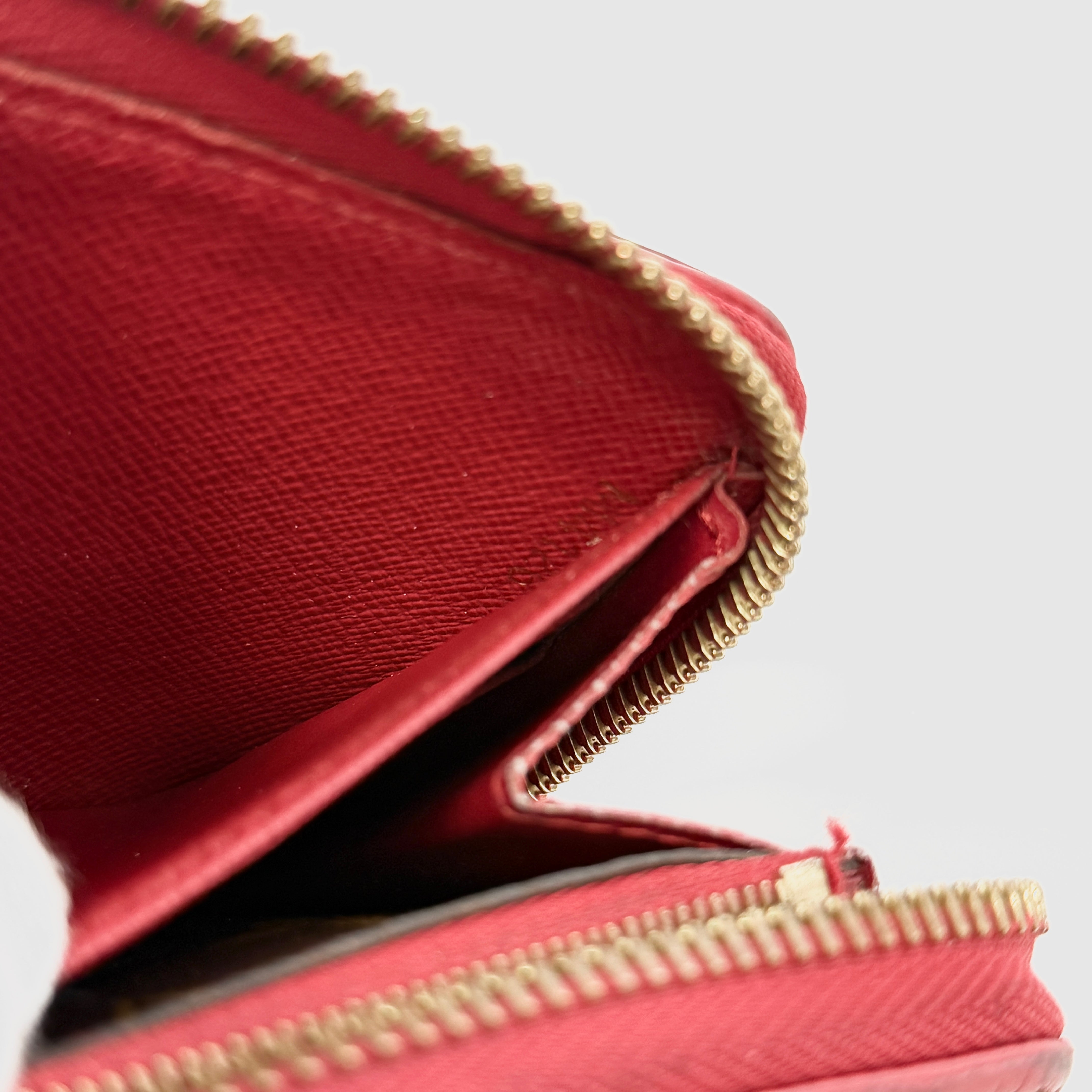 2606 secondhand LV Monogram Zippy Wallet Retiro