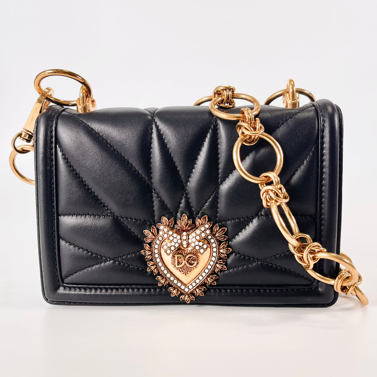 2608 secondhand DOLCE&GABBANA Chain Shoulder Bag