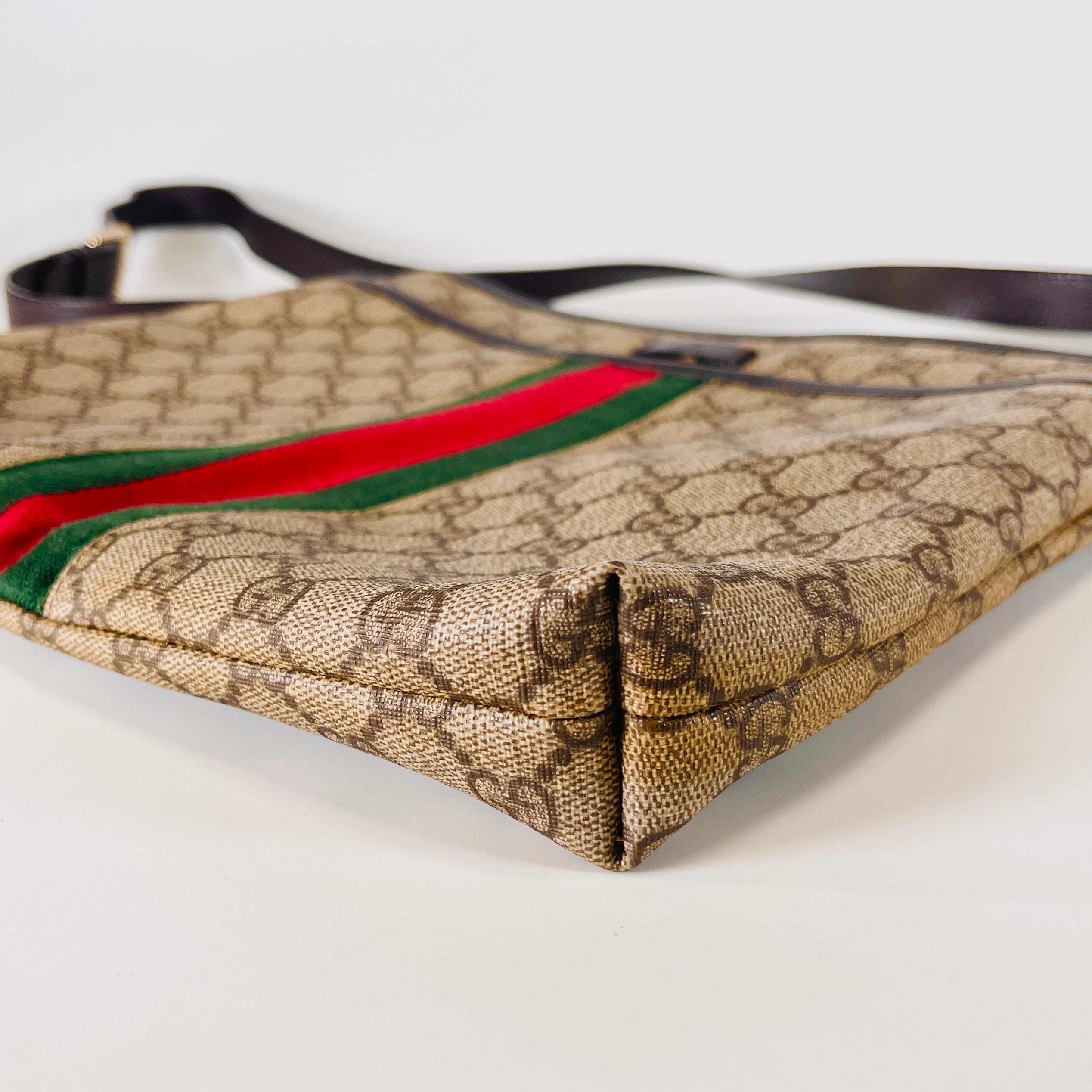 2608 secondhand GUCCI GG canvas canvas × leather Shoulder bag beige Brown 388926 Outlet mark