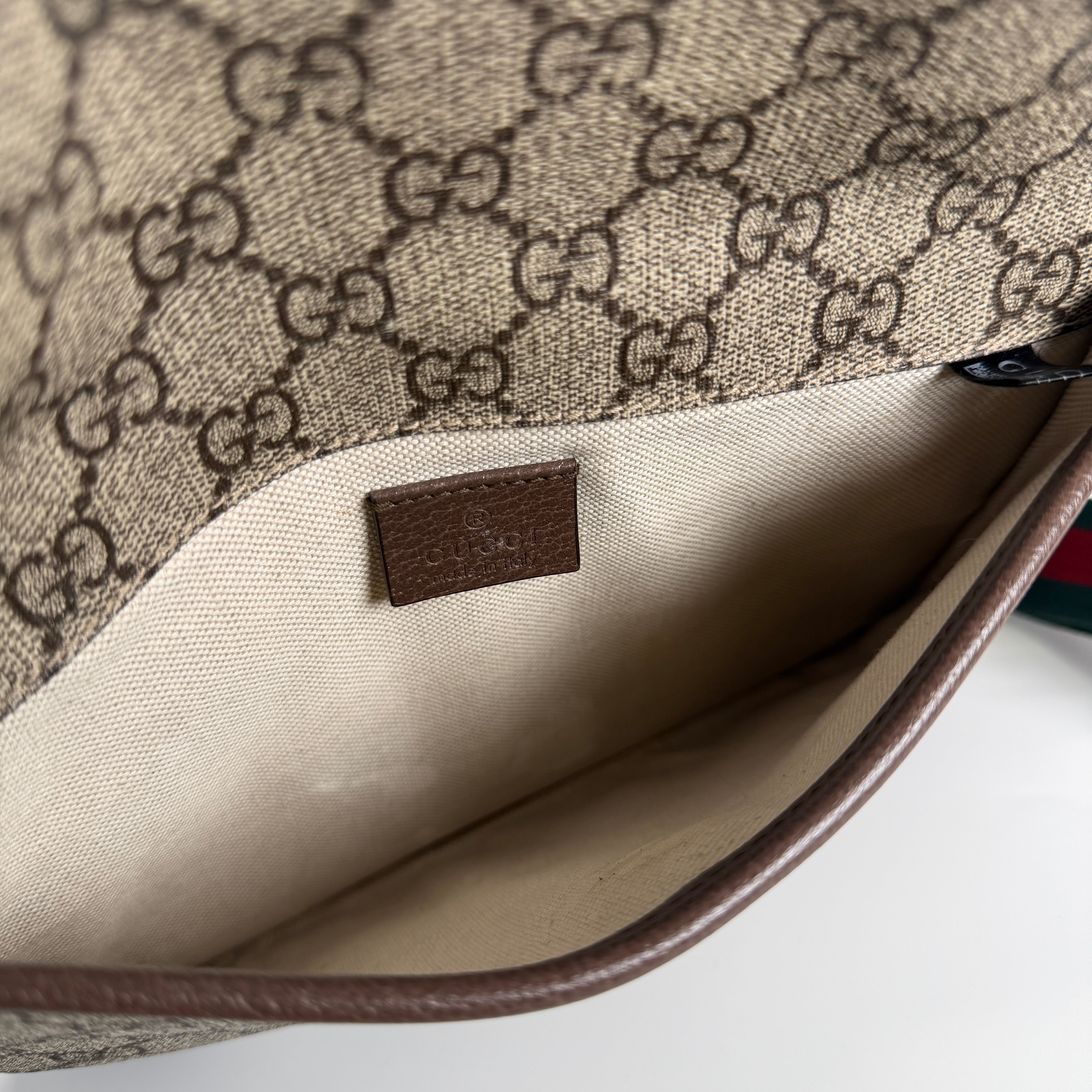 2606 secondhand GUCCI GG Supreme Tiger Head PVC× leather Waist pouch beige 493930