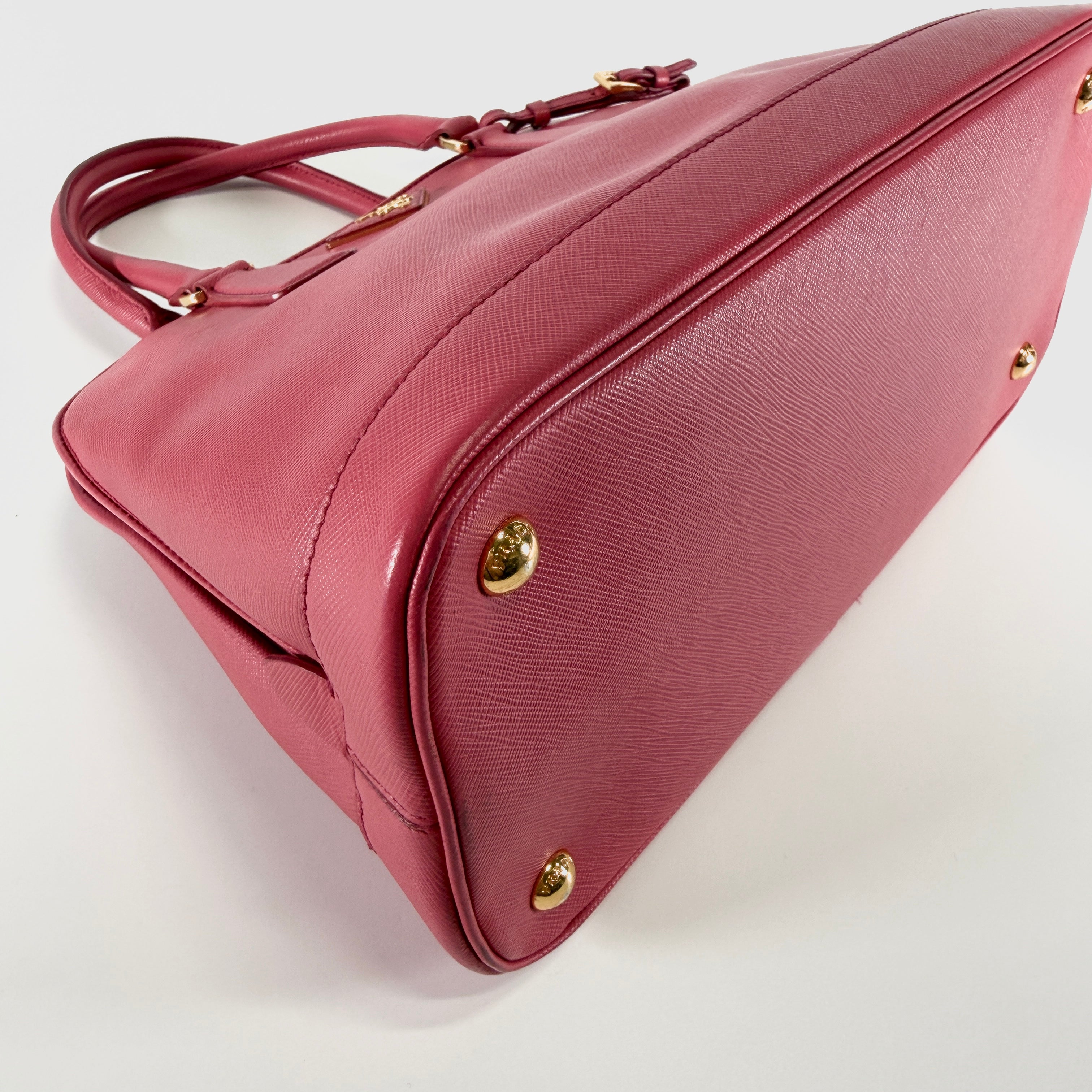 2605 secondhand PRADA hand bag PEONIA