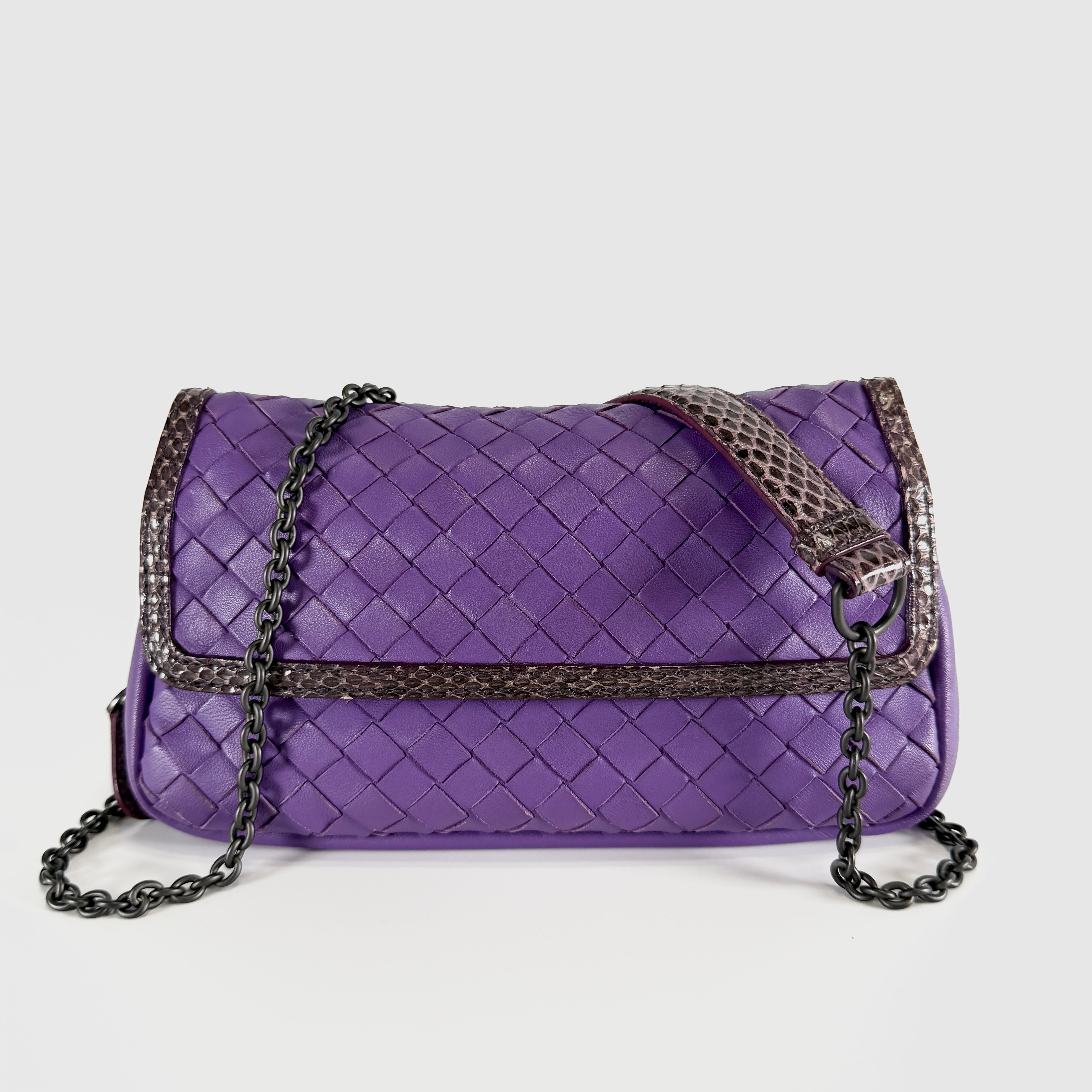 2607 secondhand BOTTEGAVENETA Intrecciato leather × Python Chain Shoulder Bag purple