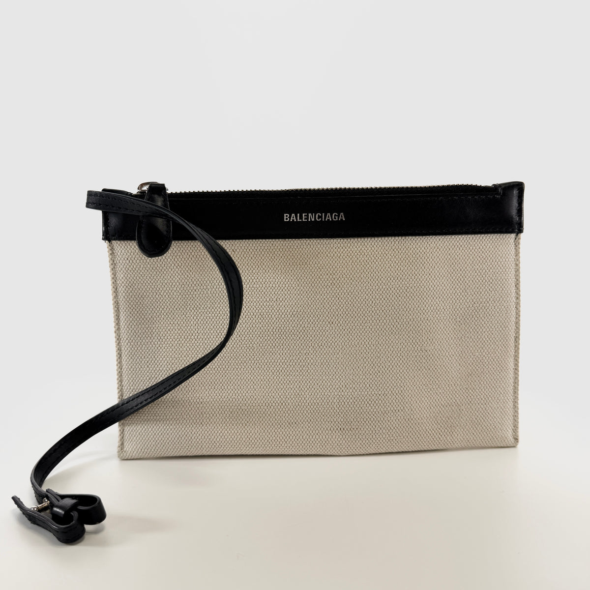 2607 secondhand BALENCIAGA Navy Cabas M Tote Bag
