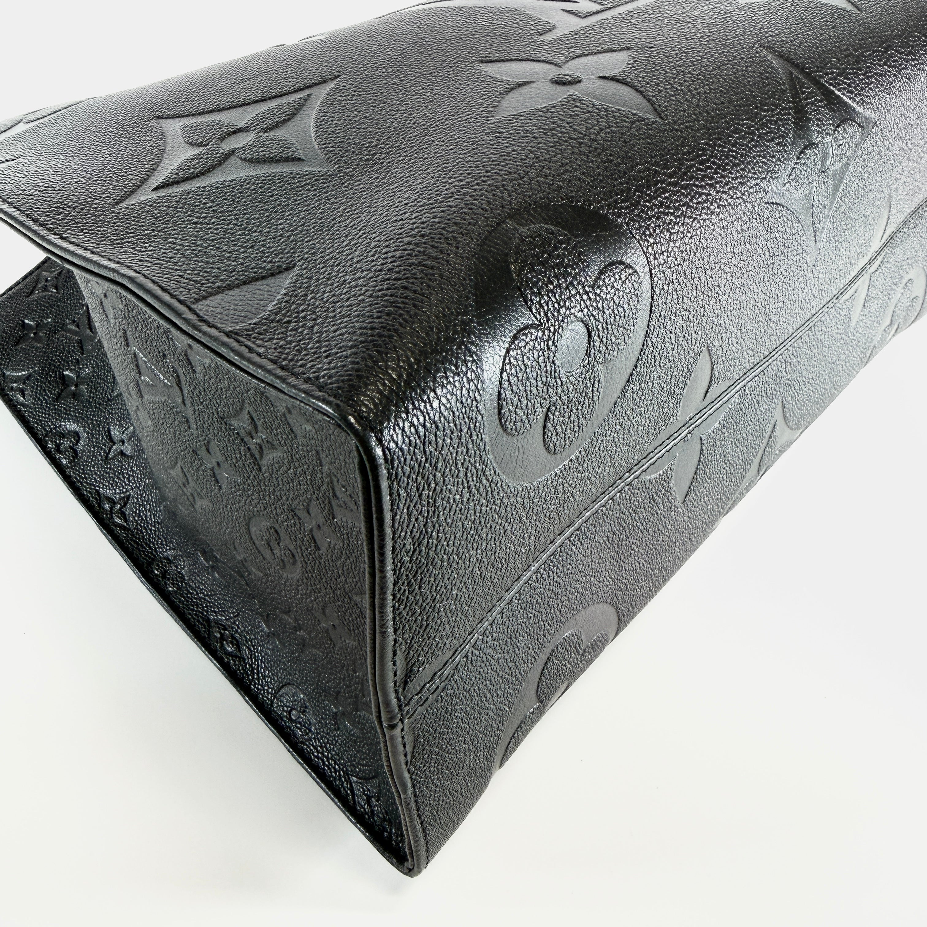 2605 secondhand LV On the Go GM M44925 IC Empreinte / Noir