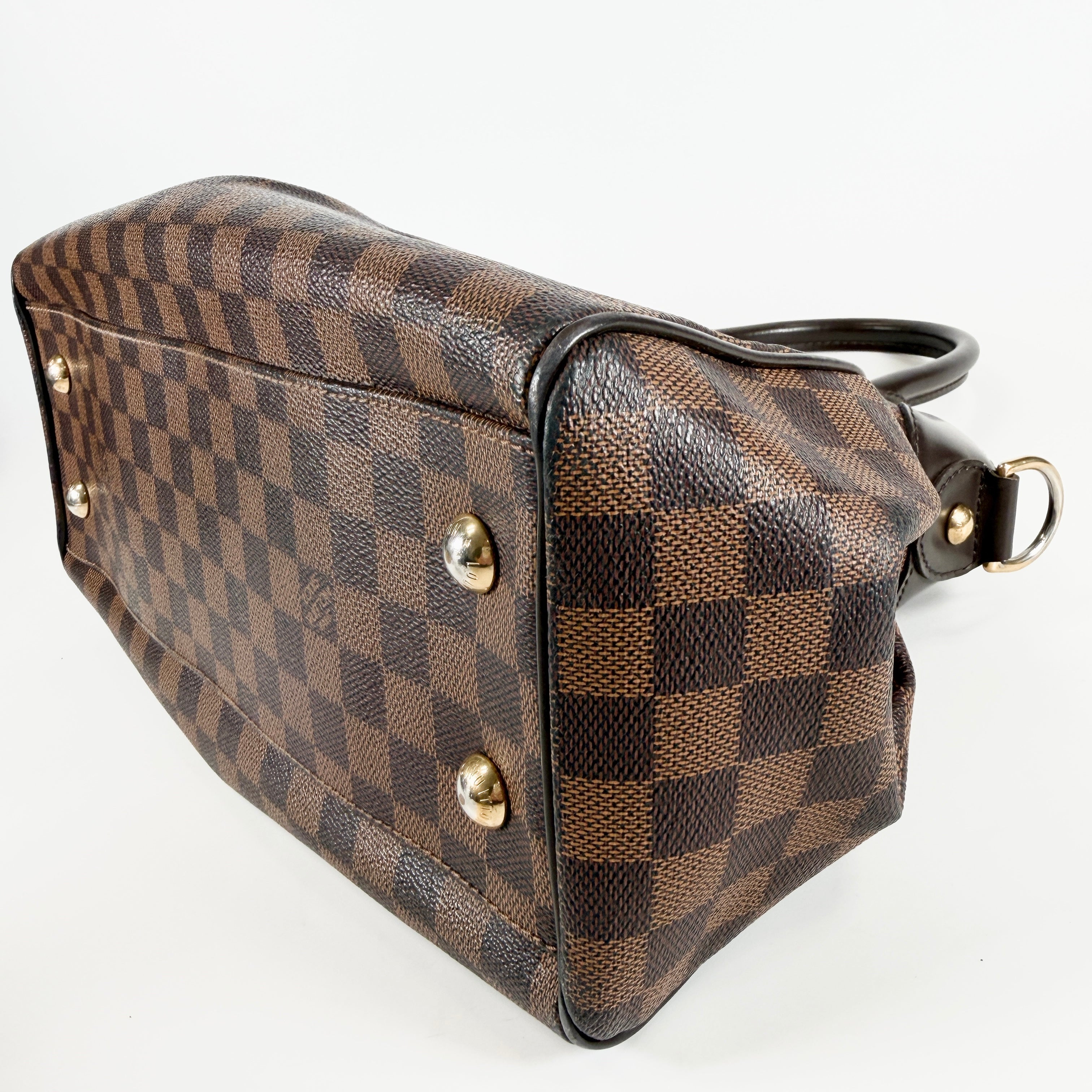 2605 secondhand LV Damier N51997 HANDBAG