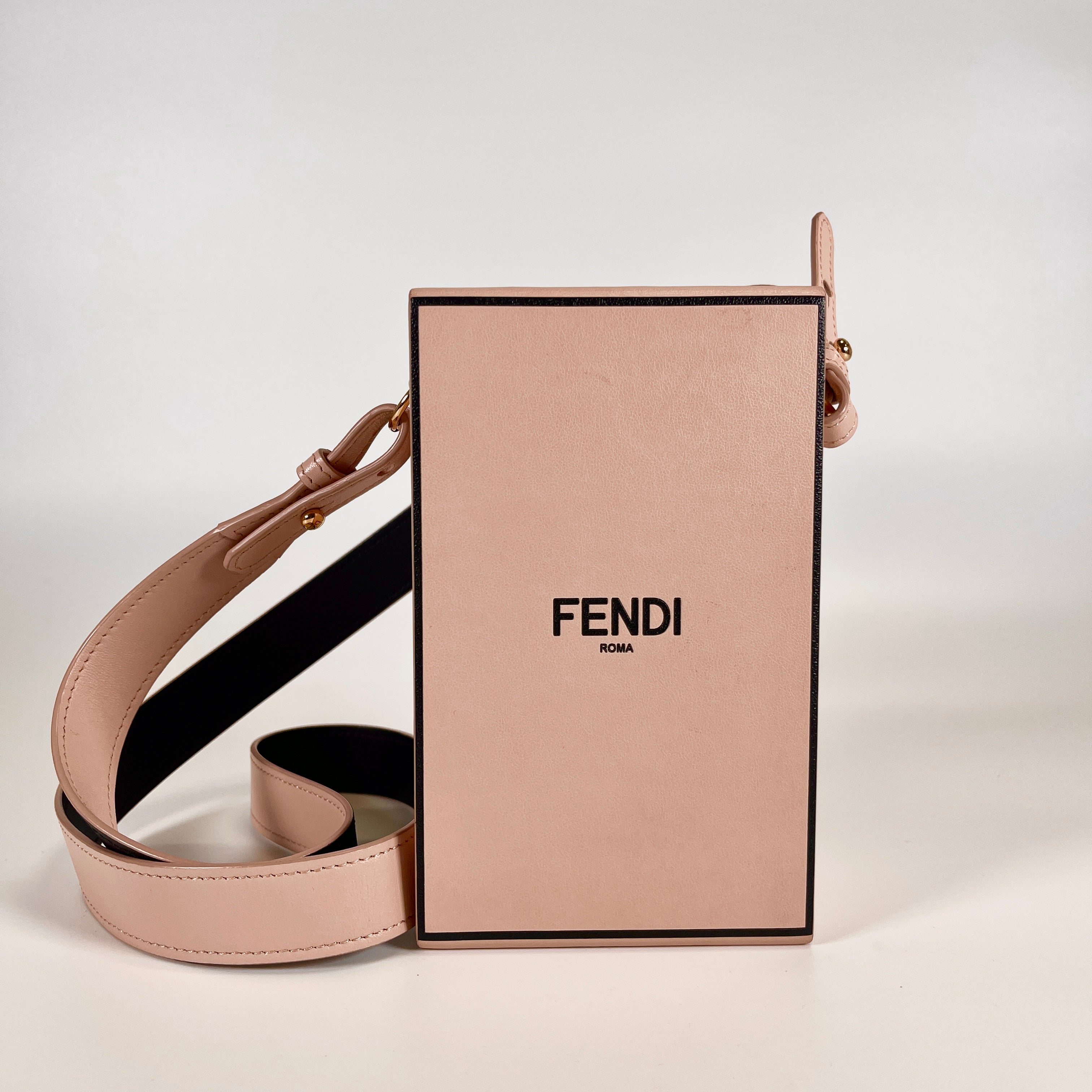 2604 secondhand FENDI Vertical box Shoulder bag