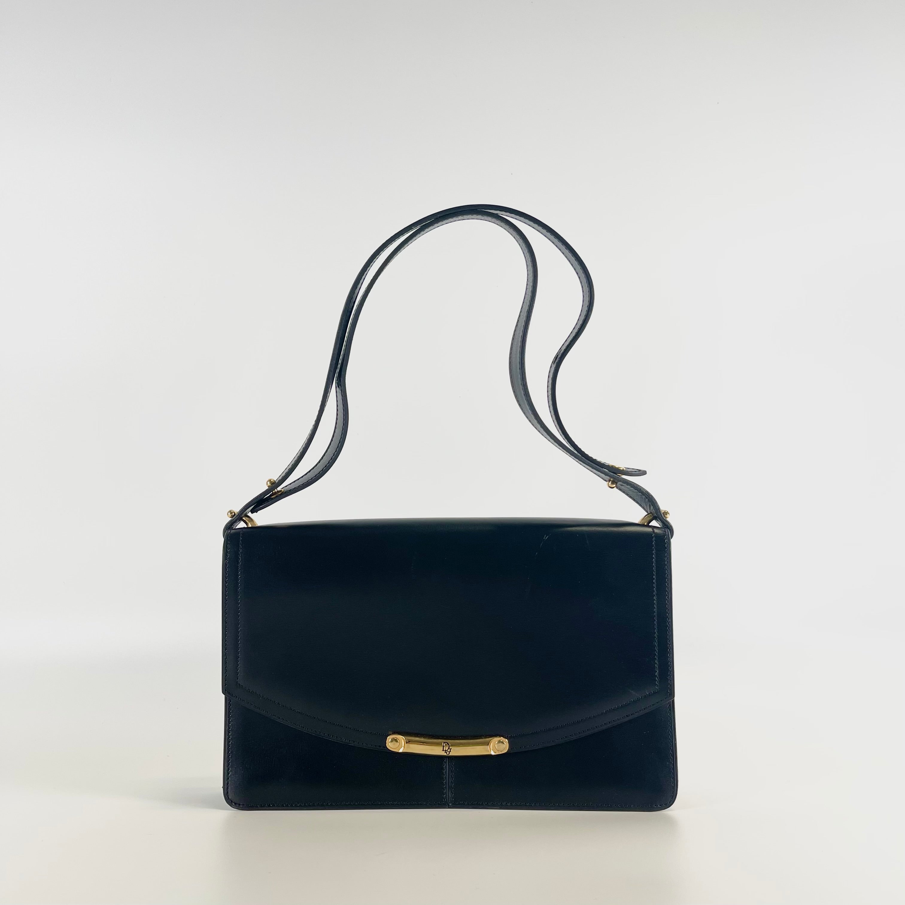 2603 secondhand CD C. Shoulder bag
