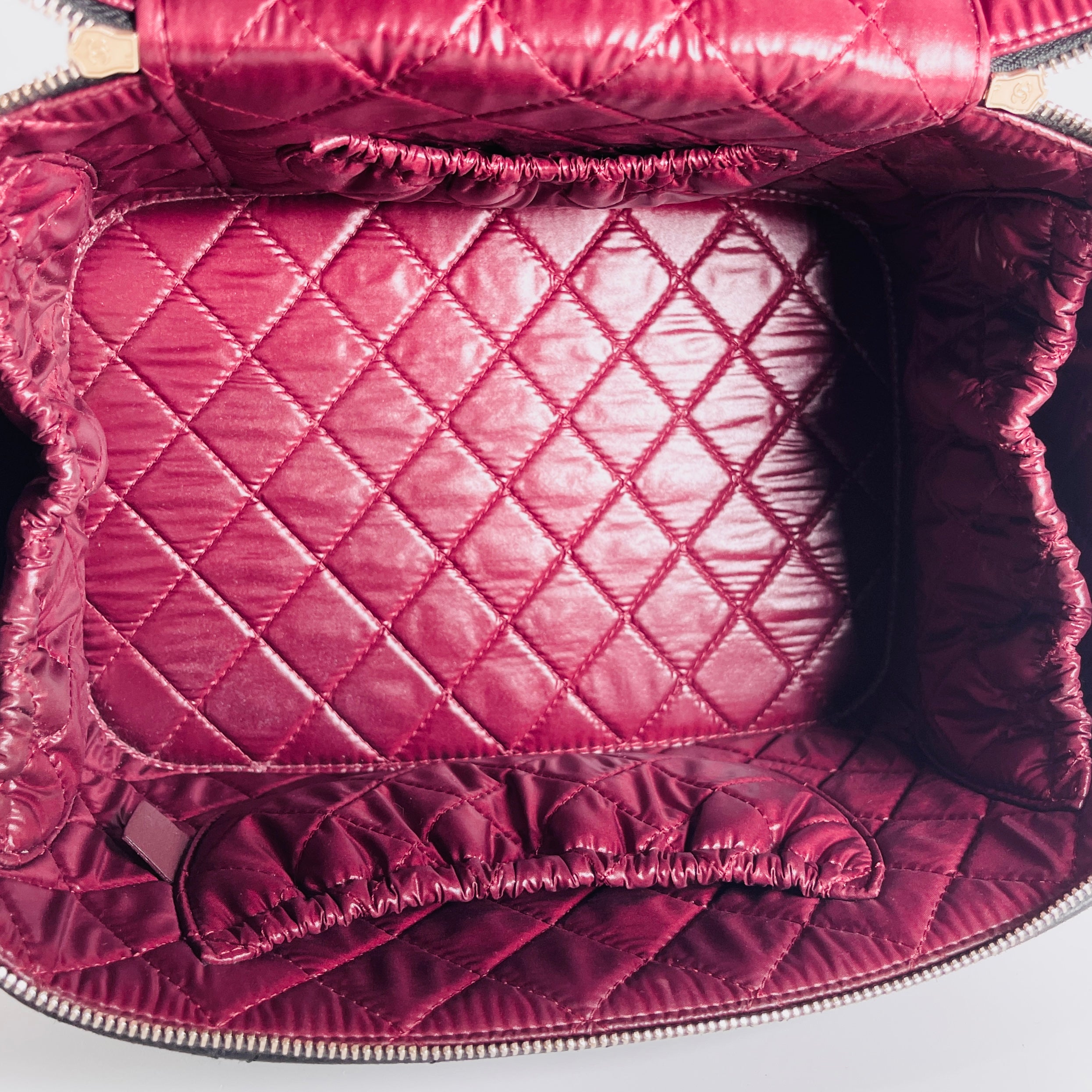 2603 secondhand CHANEL Matelasse Rum Vanity black 22