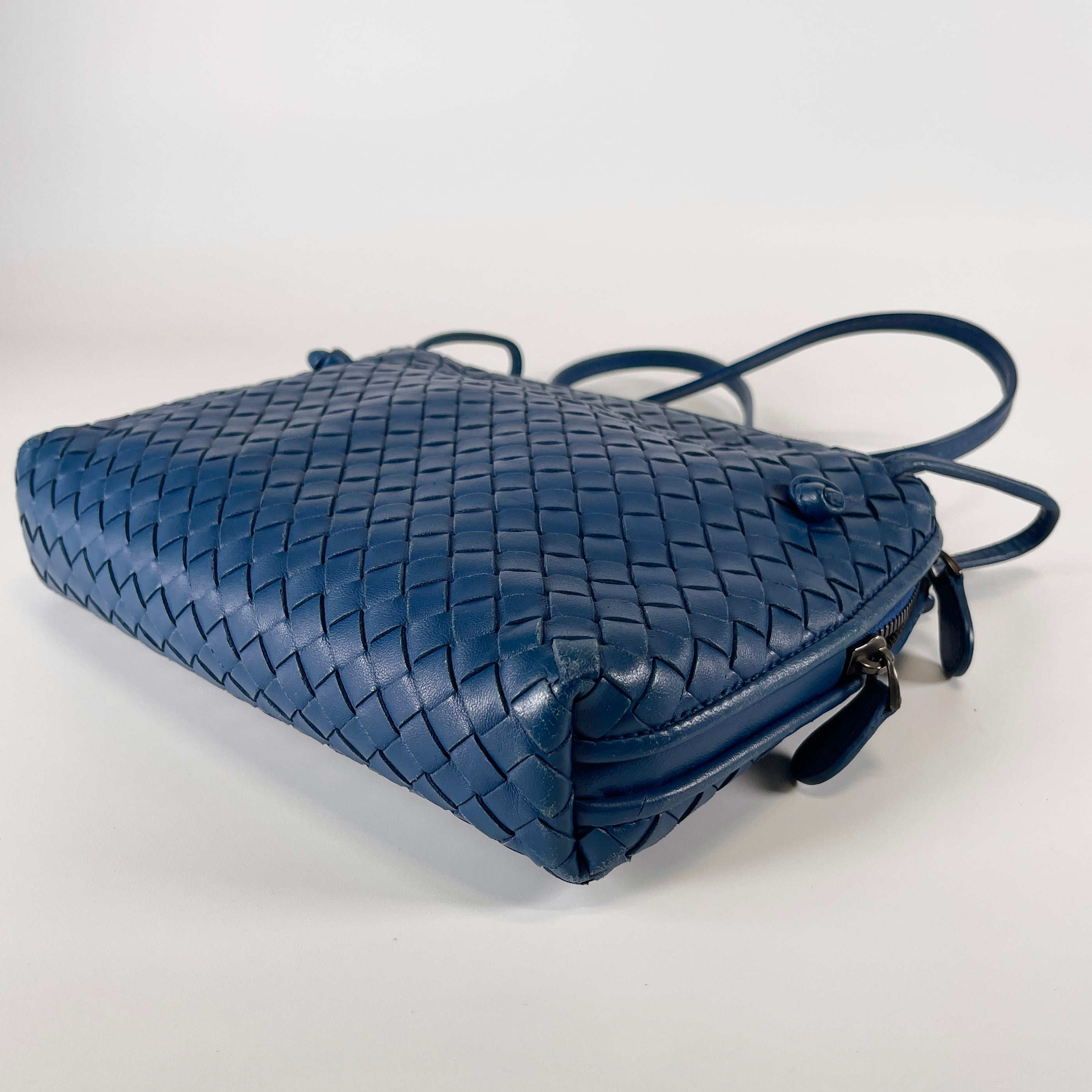 2603 secondhand BOTTEGA VENETA Intrecciato De