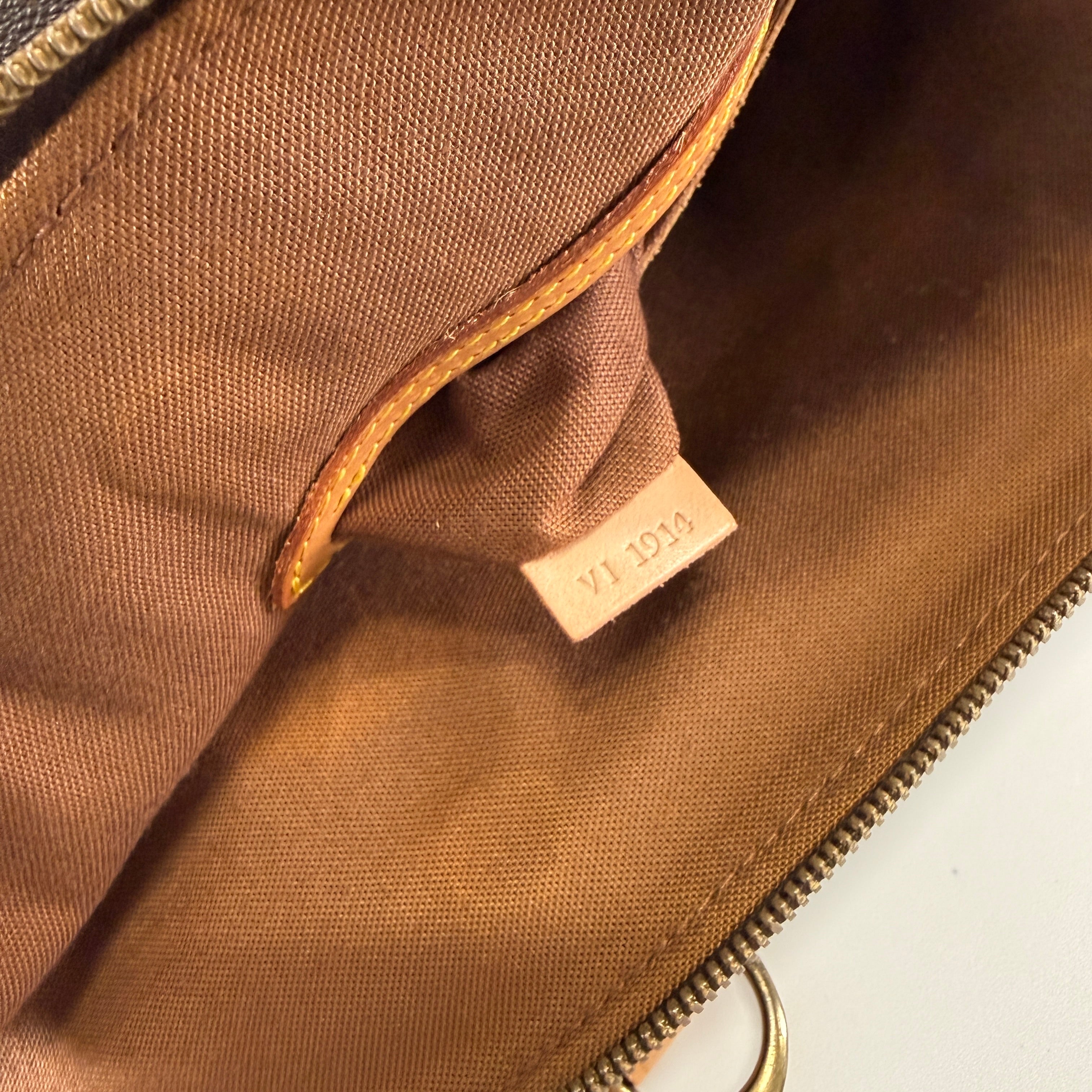 2607 secondhand LV Monogram Alma PM