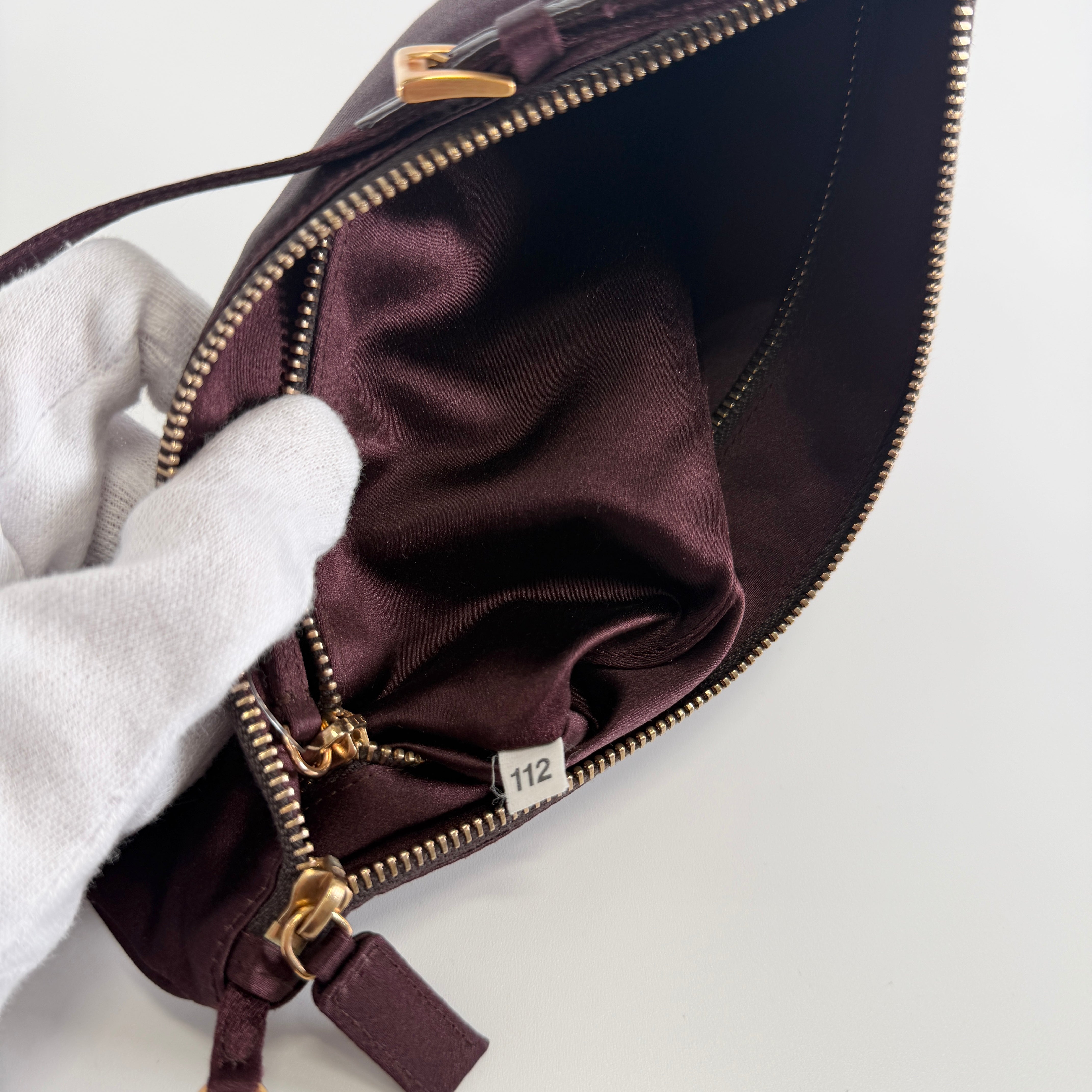 2607 secondhand PRADA nylon pouch