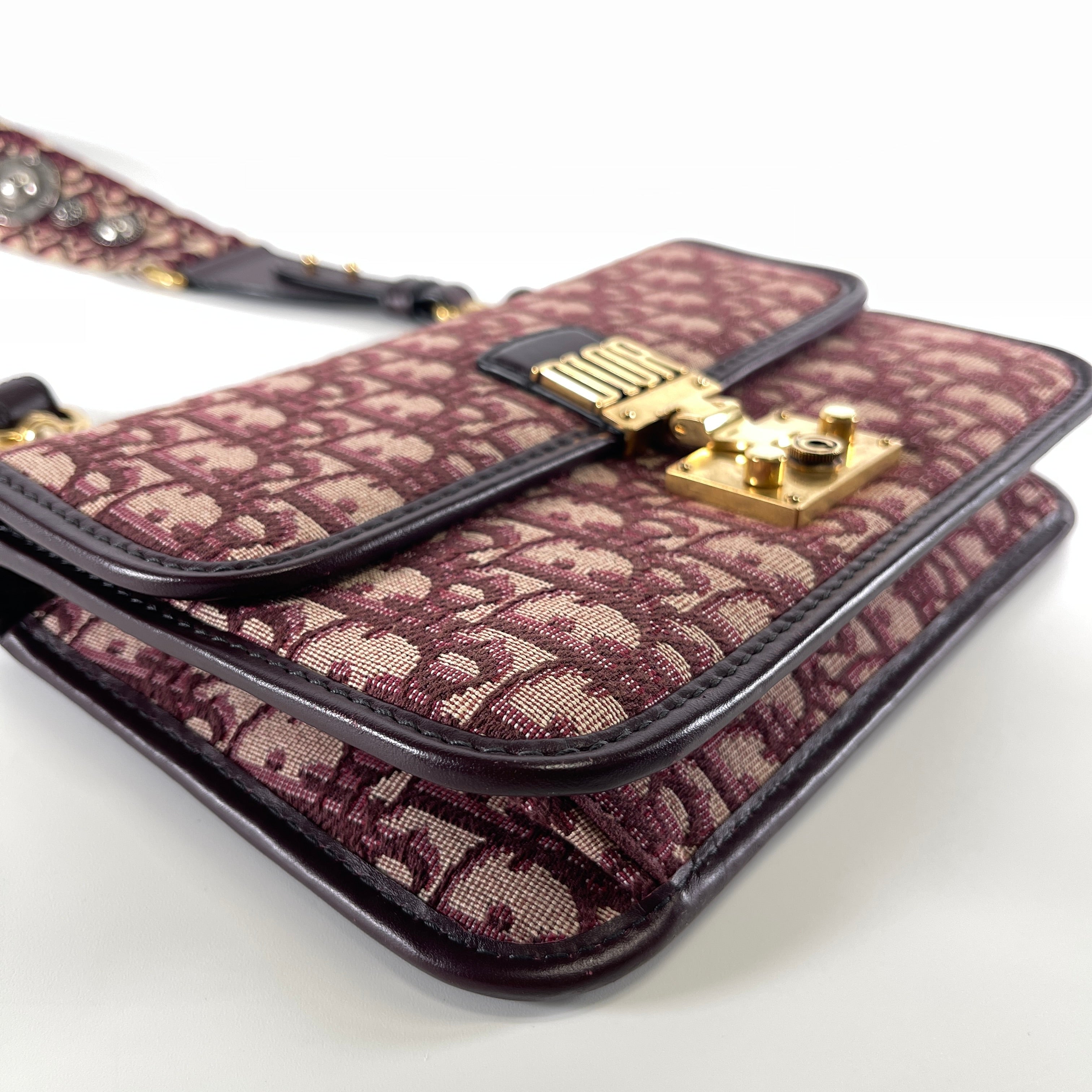 2605 secondhand CD of leak Addict canvas × leather Shoulder bag Bordeaux