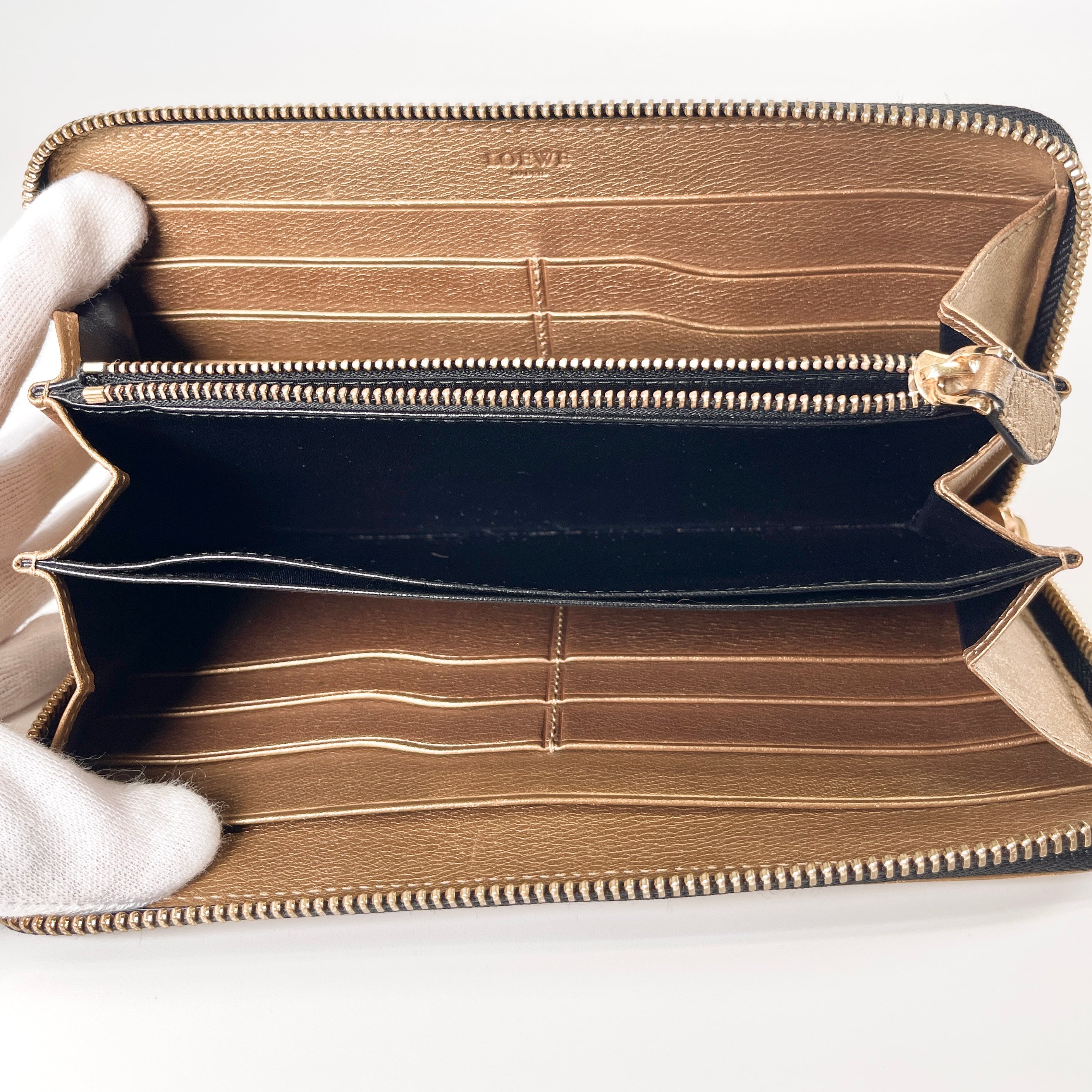 2603 secondhand LOEWE