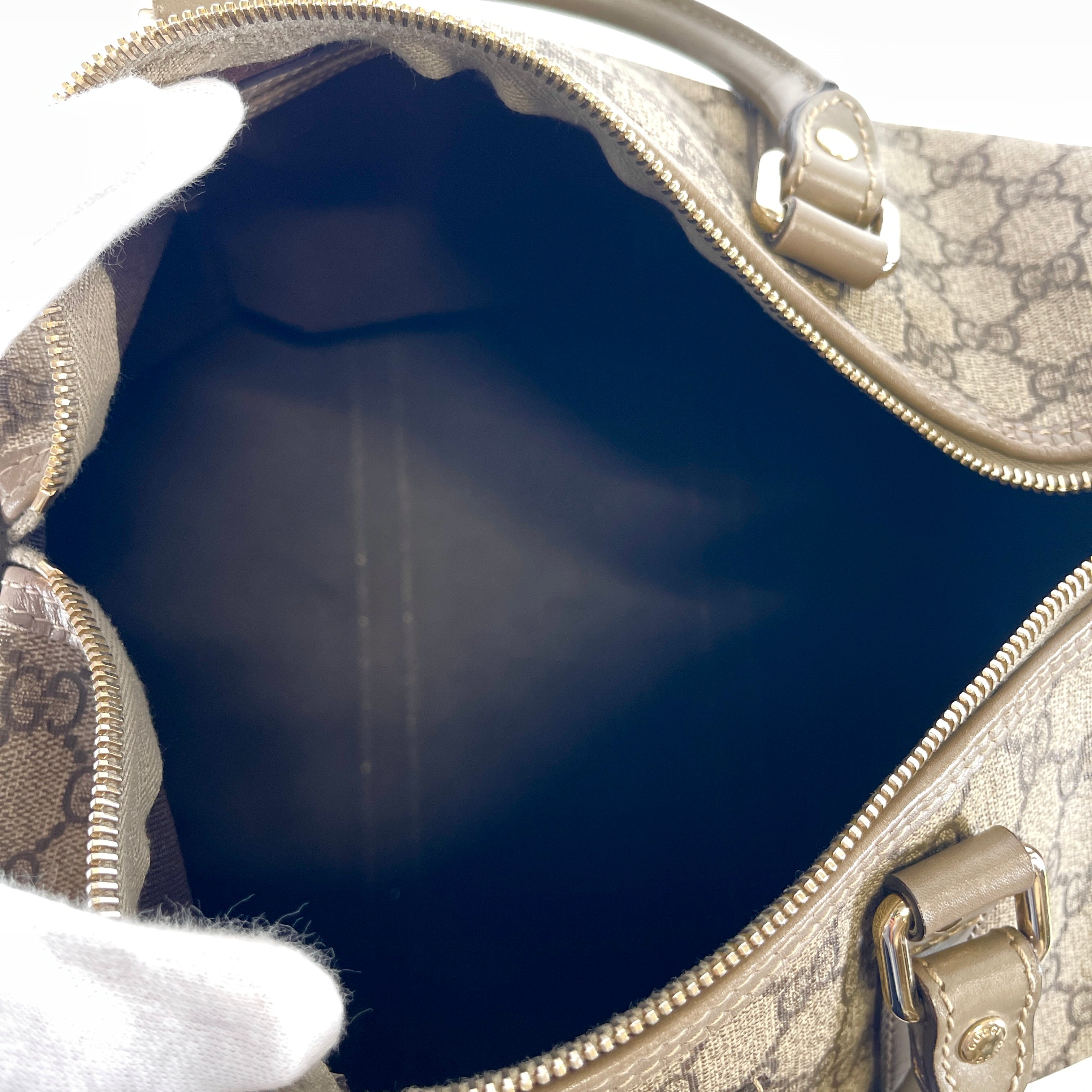 2605 secondhand GUCCI hand bag