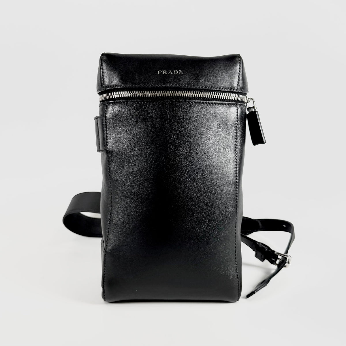 2608 secondhand PRADA One Shoulder Bag