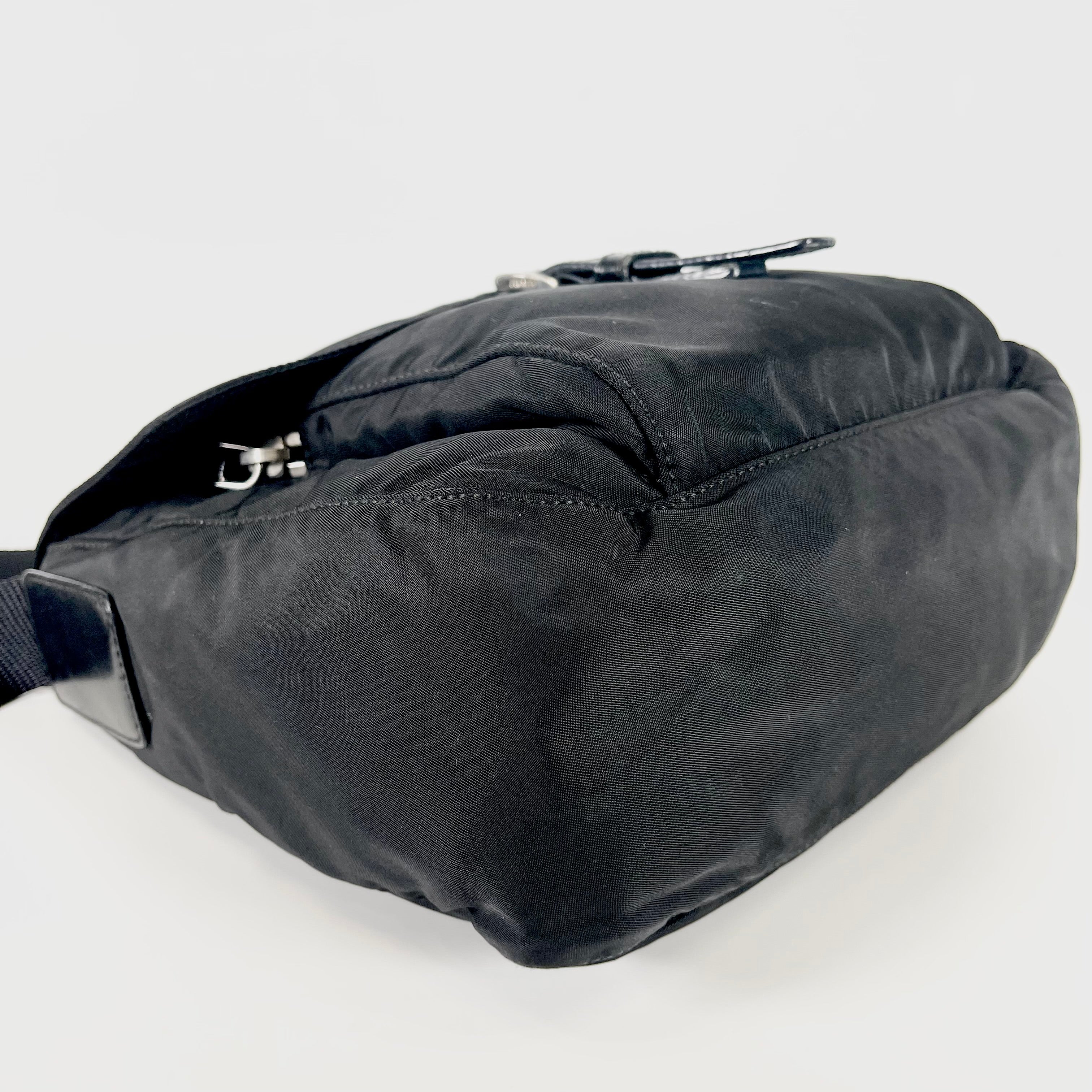 2606 secondhand PRADA Shoulder bag