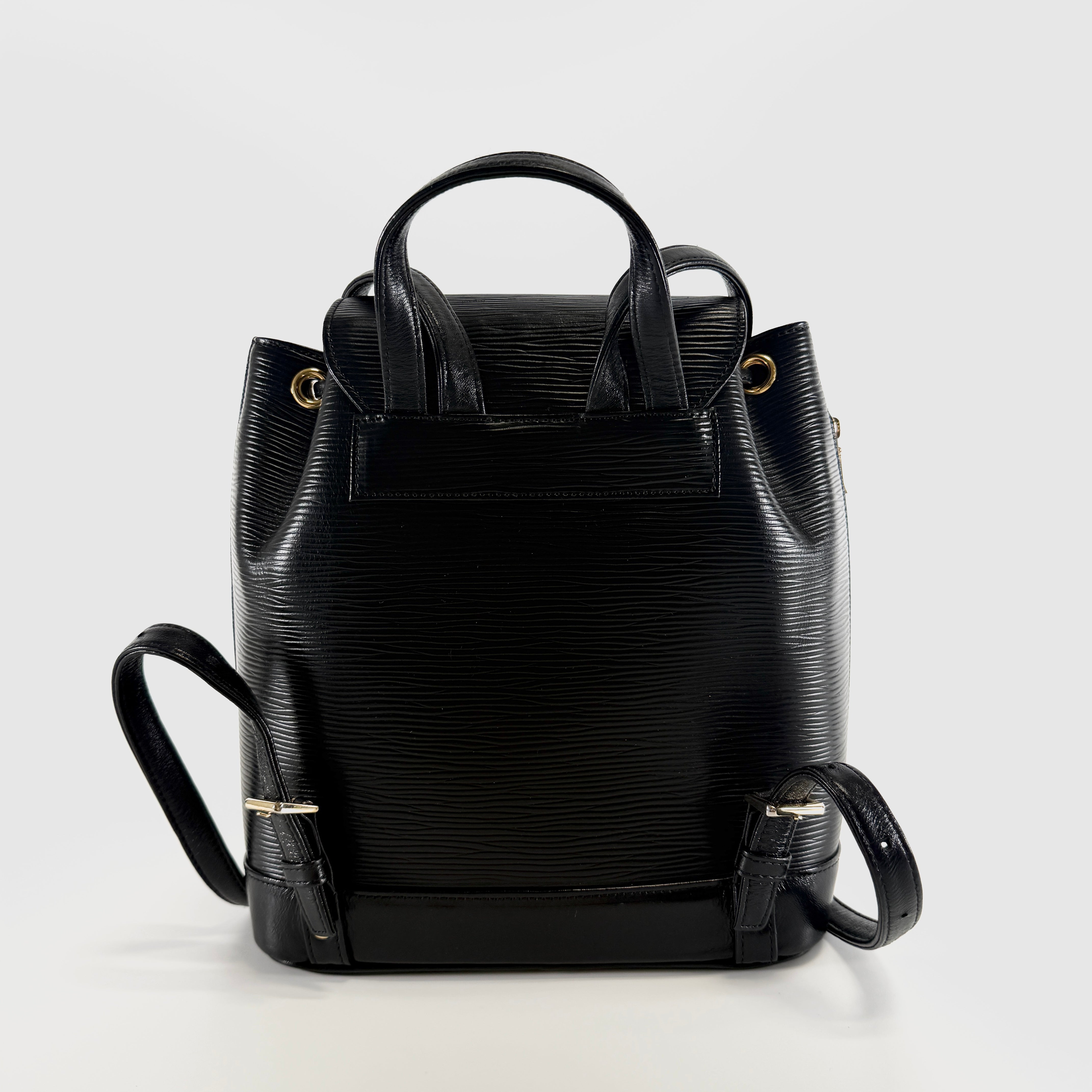2606 secondhand VALENTINO bag / others circle logo flap backpack